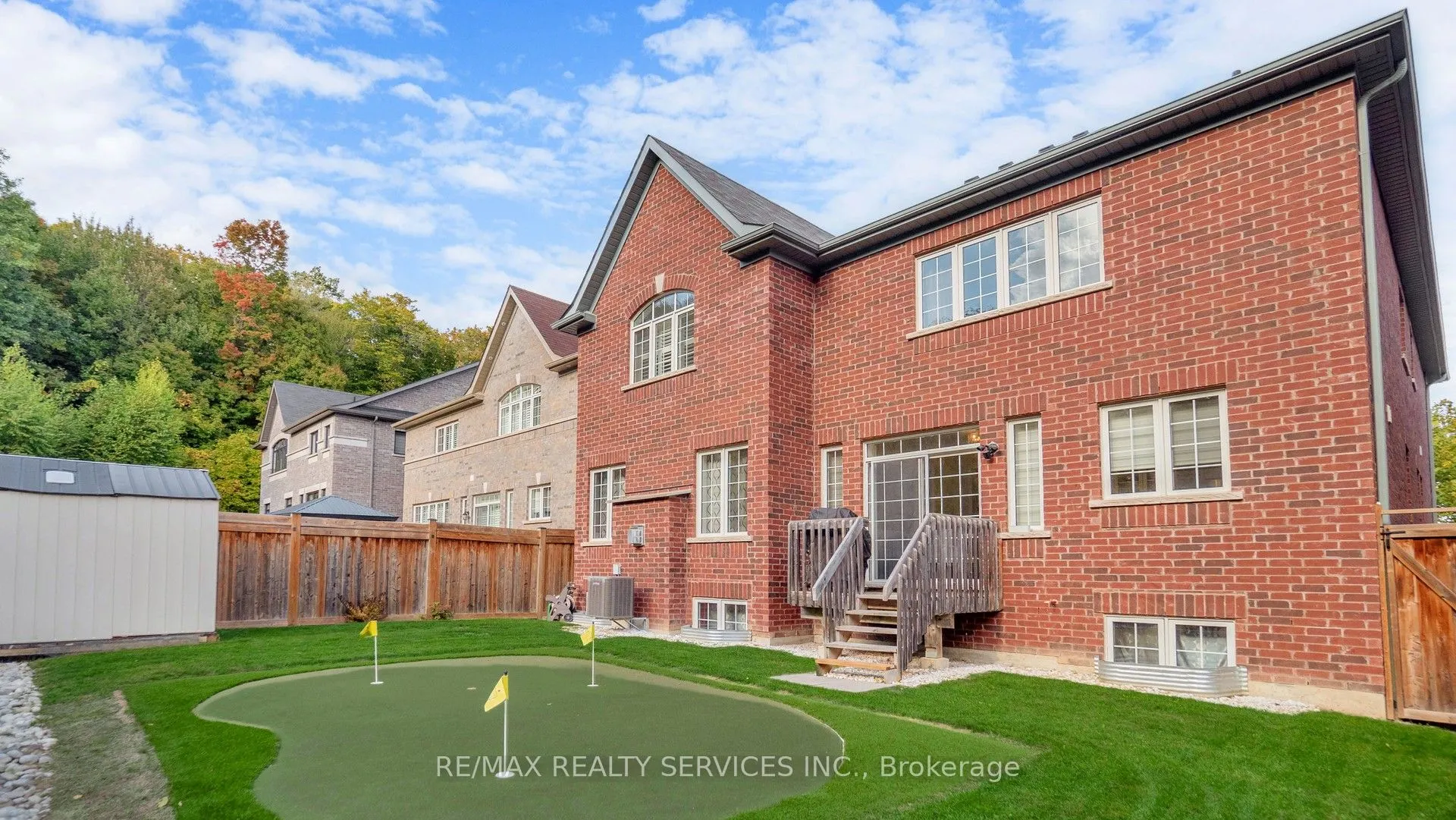 70 Little Britain Crescent