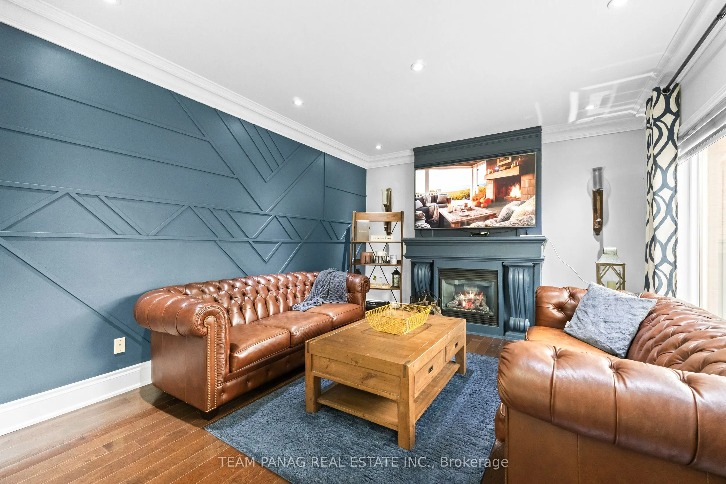 7 Yellow Avens Boulevard