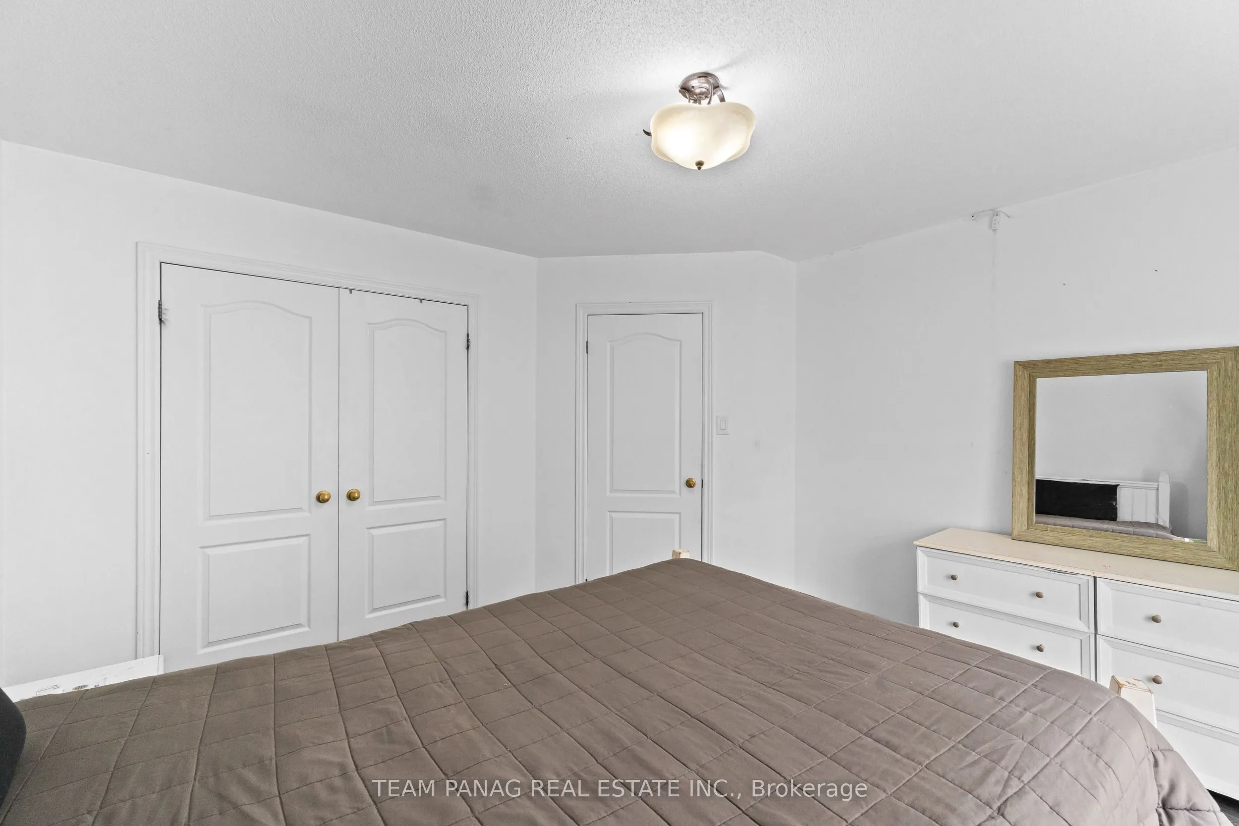 7 Yellow Avens Boulevard