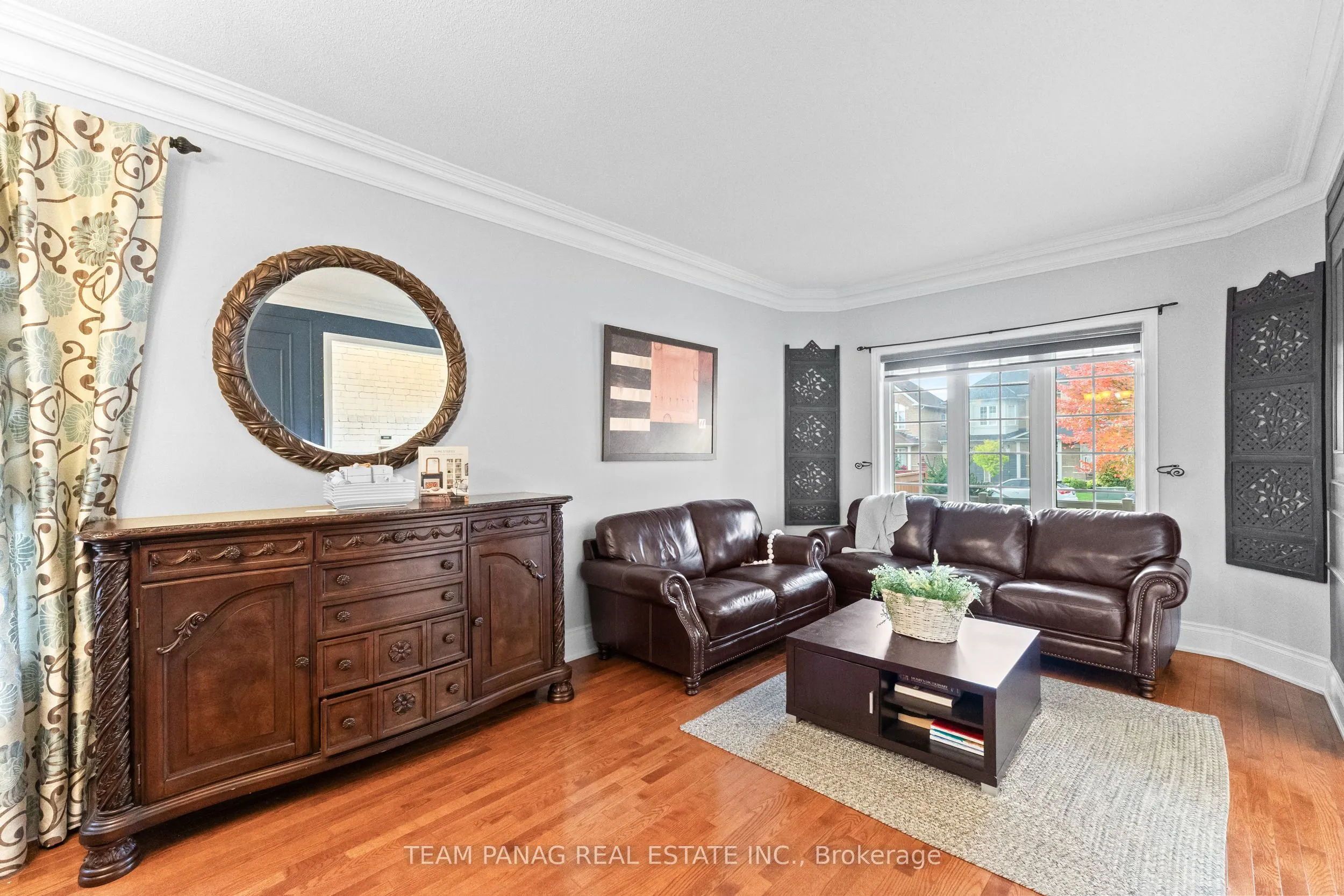 7 Yellow Avens Boulevard