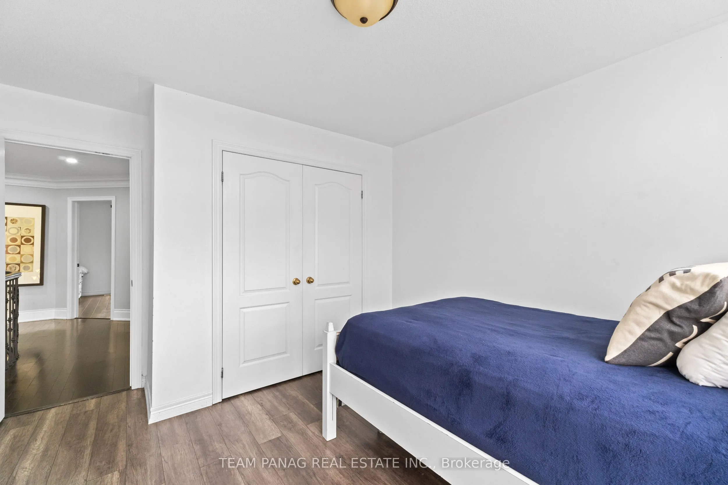 7 Yellow Avens Boulevard