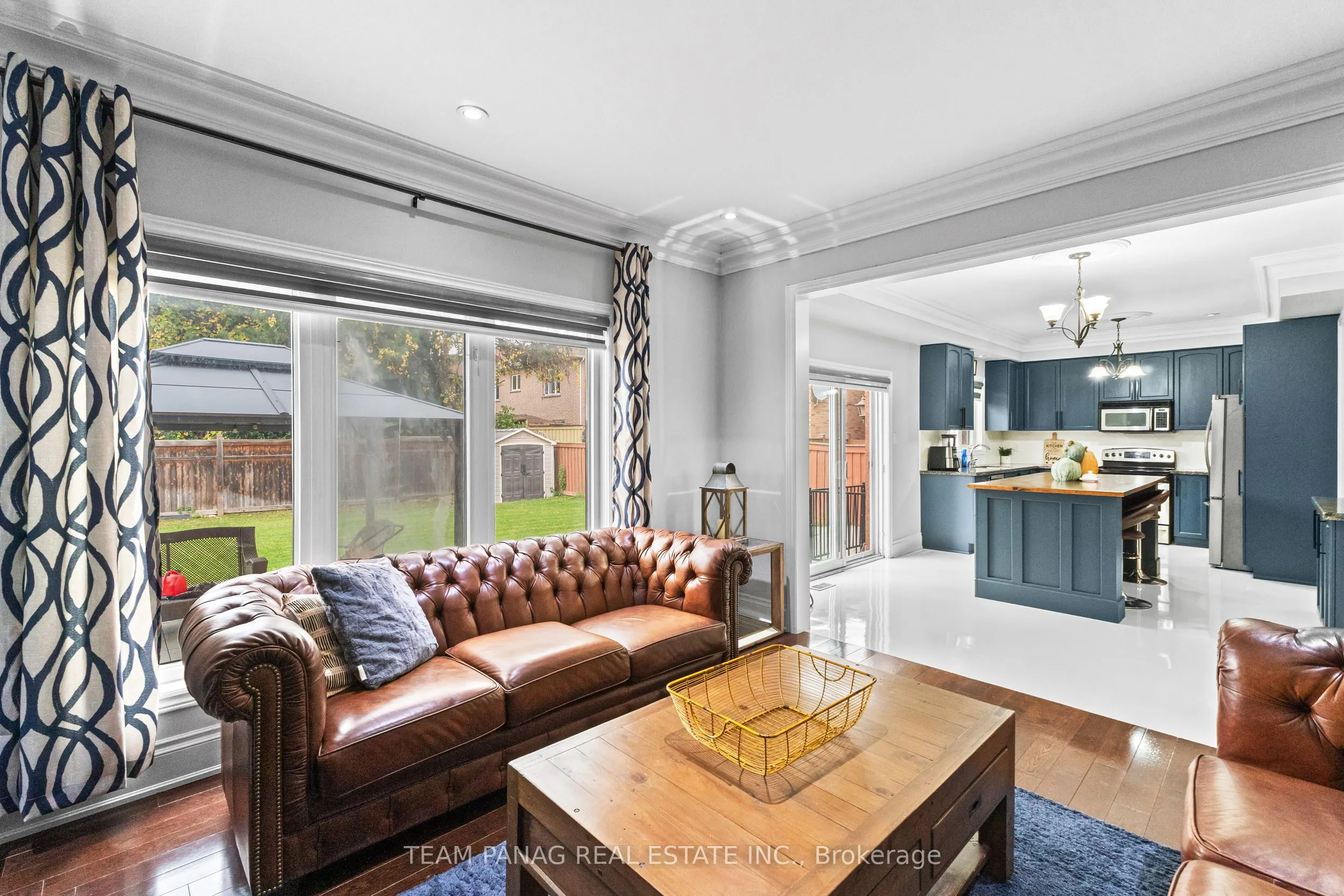 7 Yellow Avens Boulevard