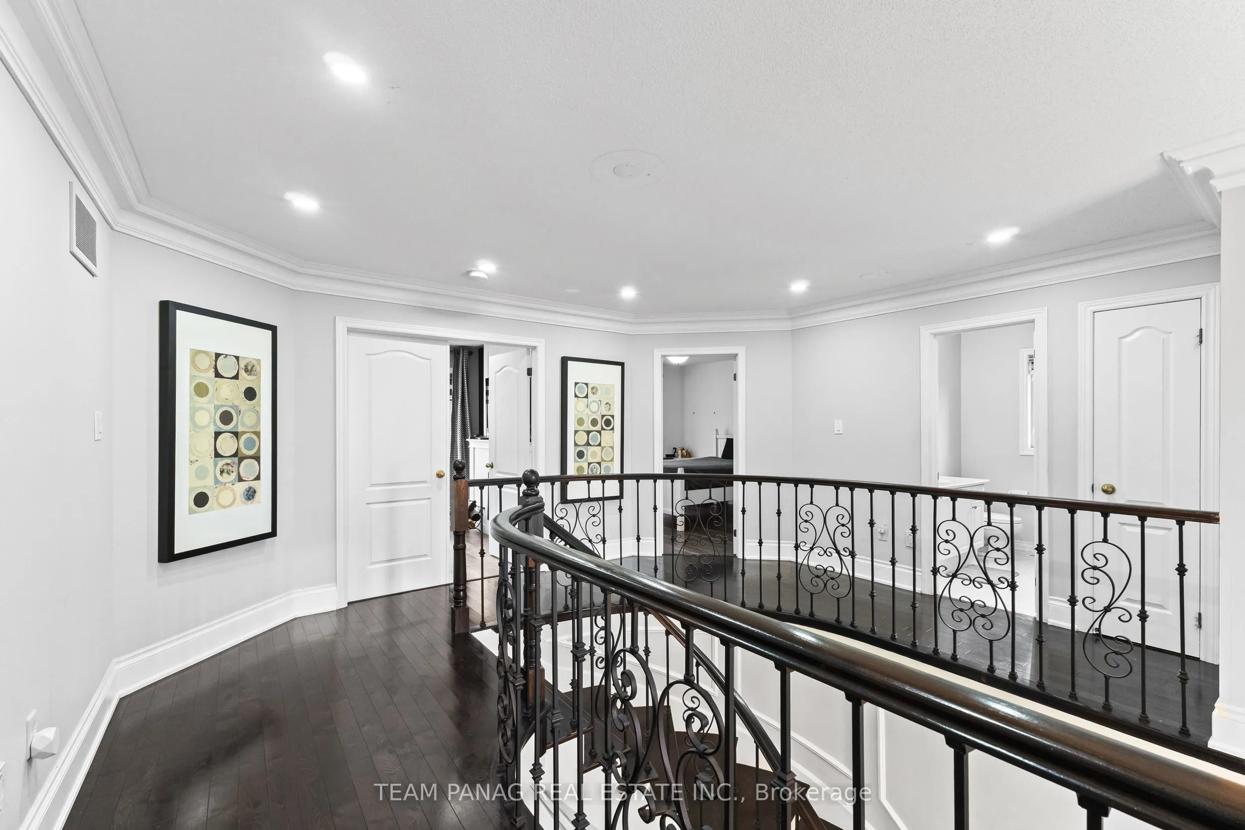 7 Yellow Avens Boulevard