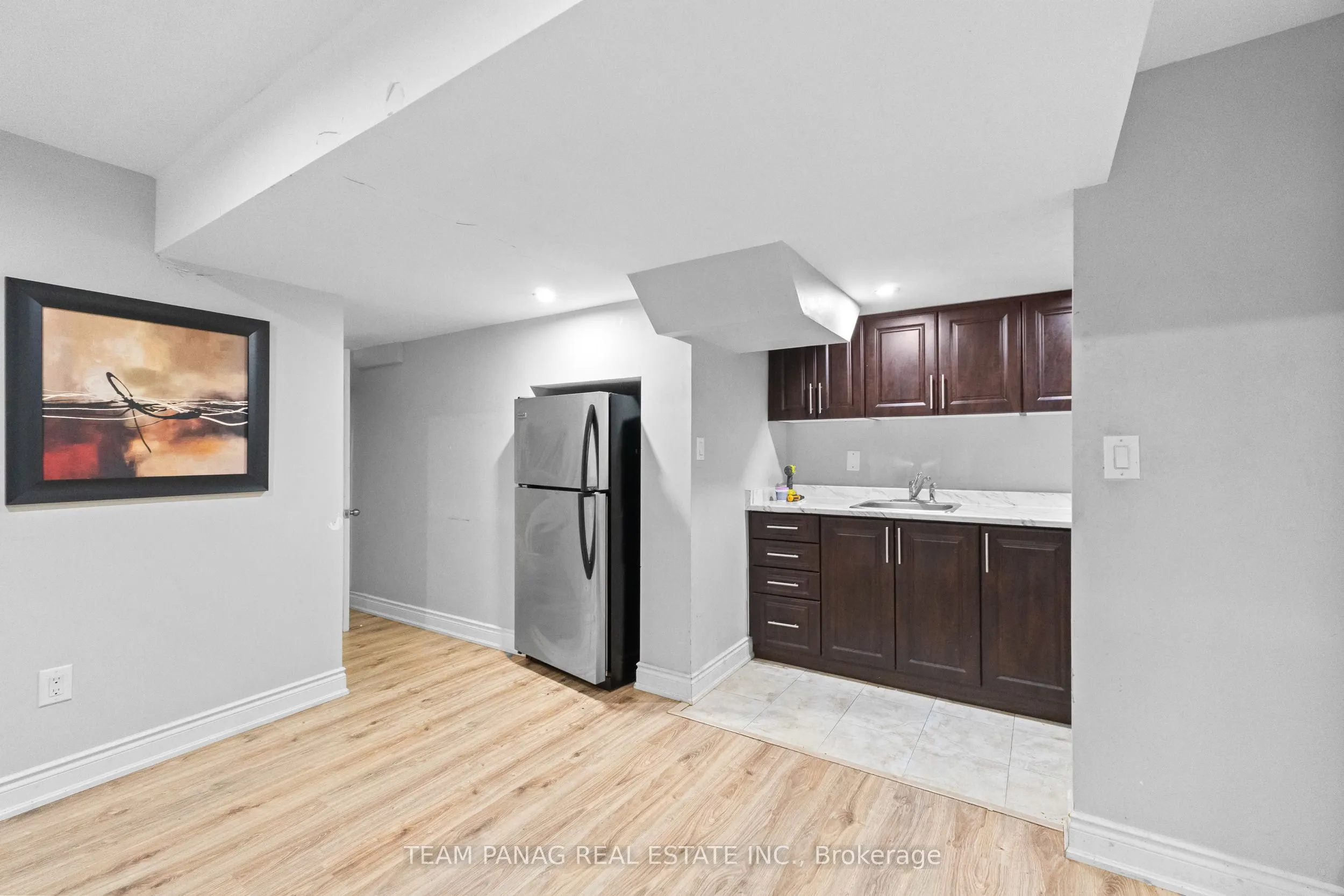 7 Yellow Avens Boulevard