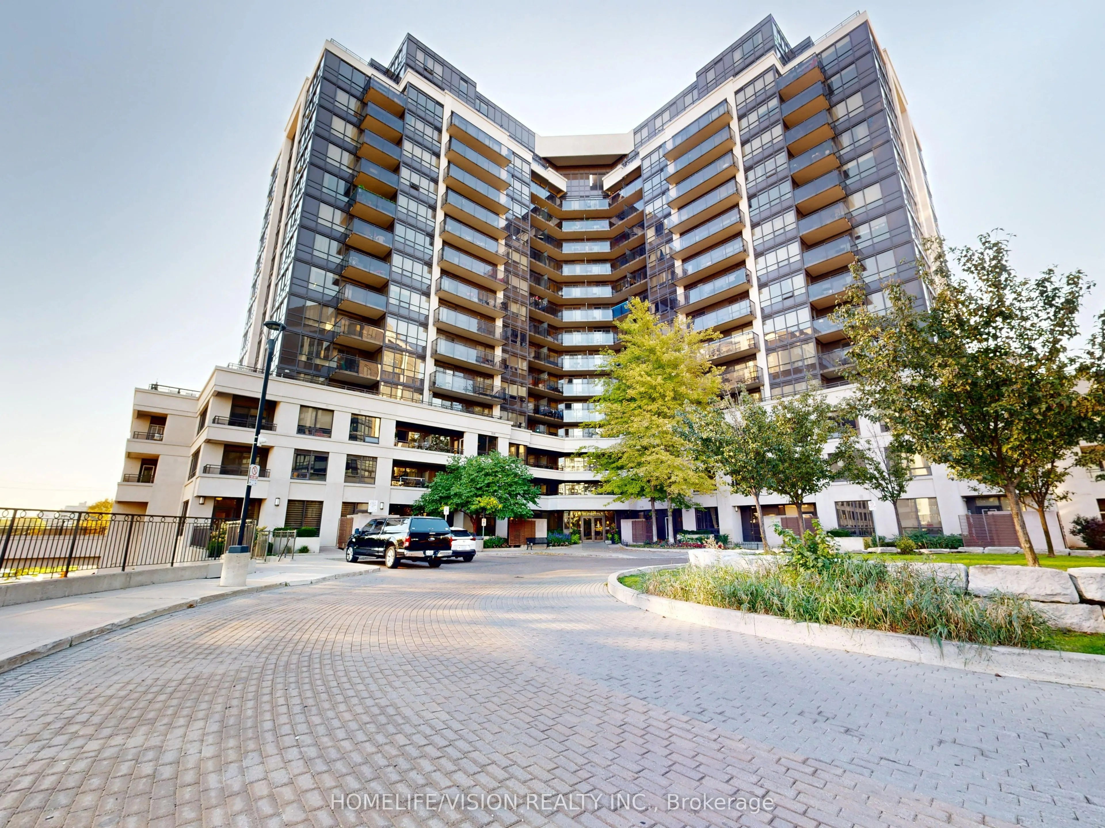 1060 Sheppard Avenue W, #1504
