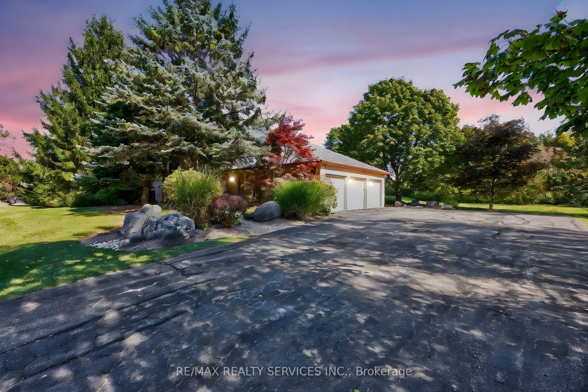 43 Mccort Drive