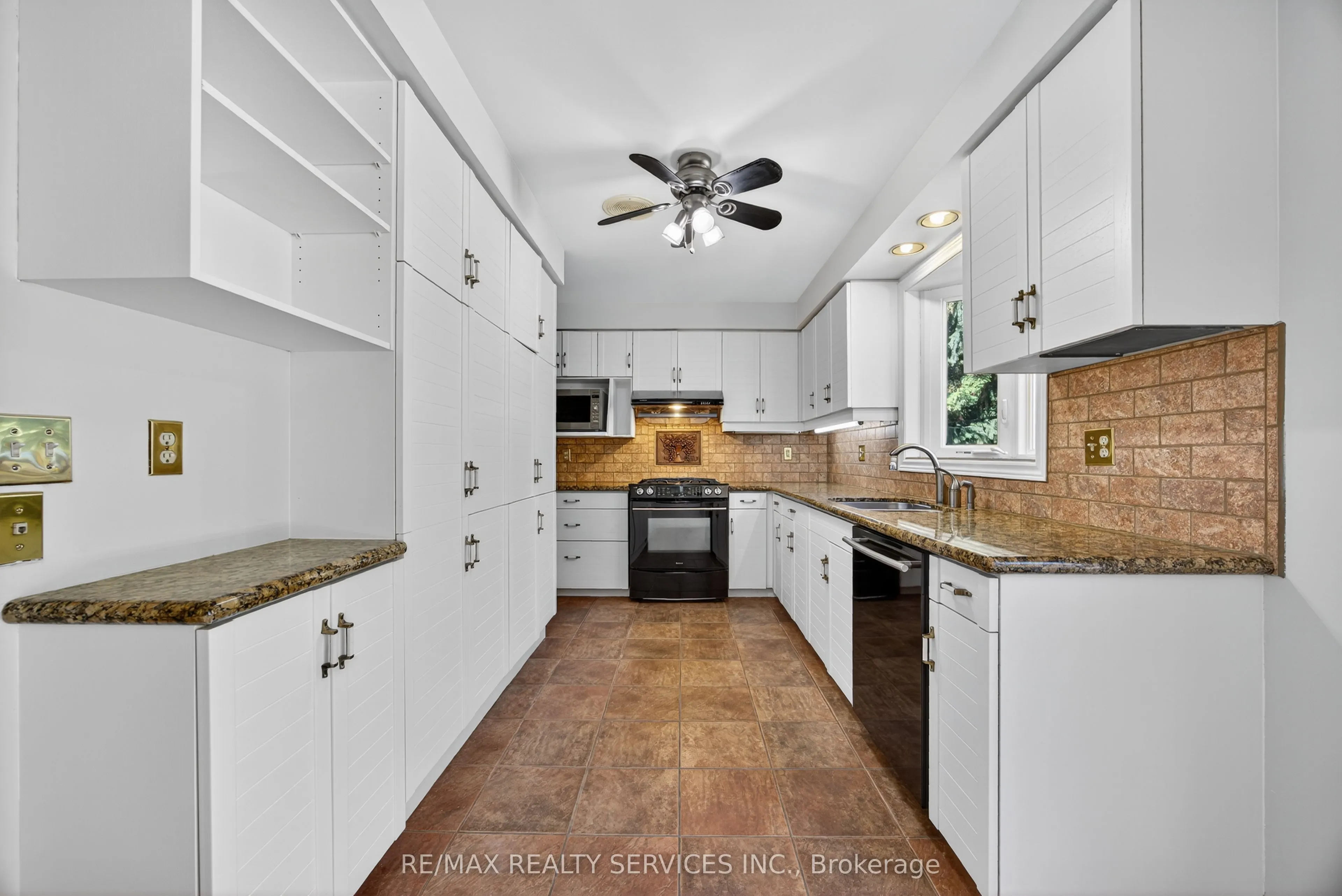 43 Mccort Drive