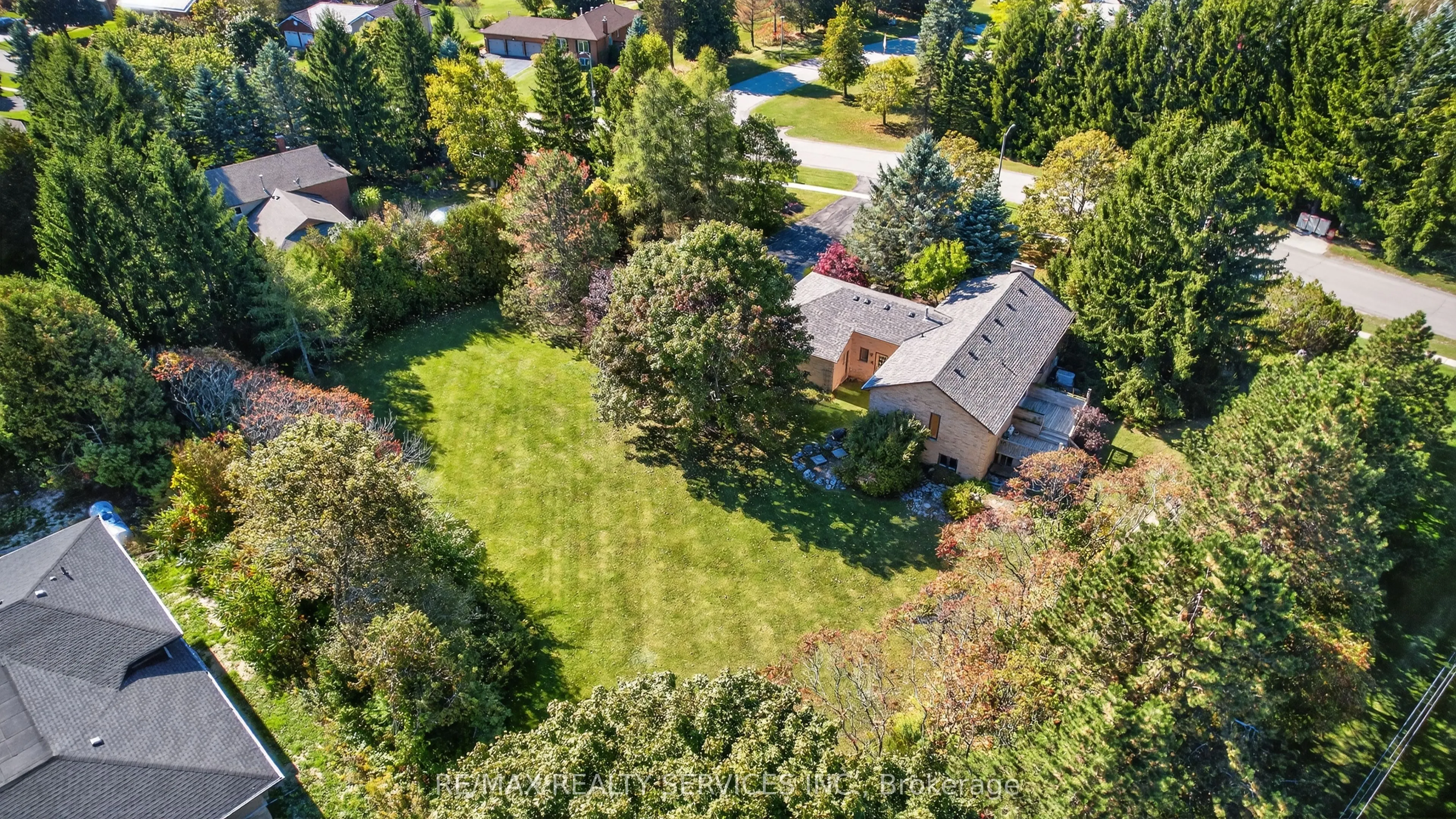 43 Mccort Drive