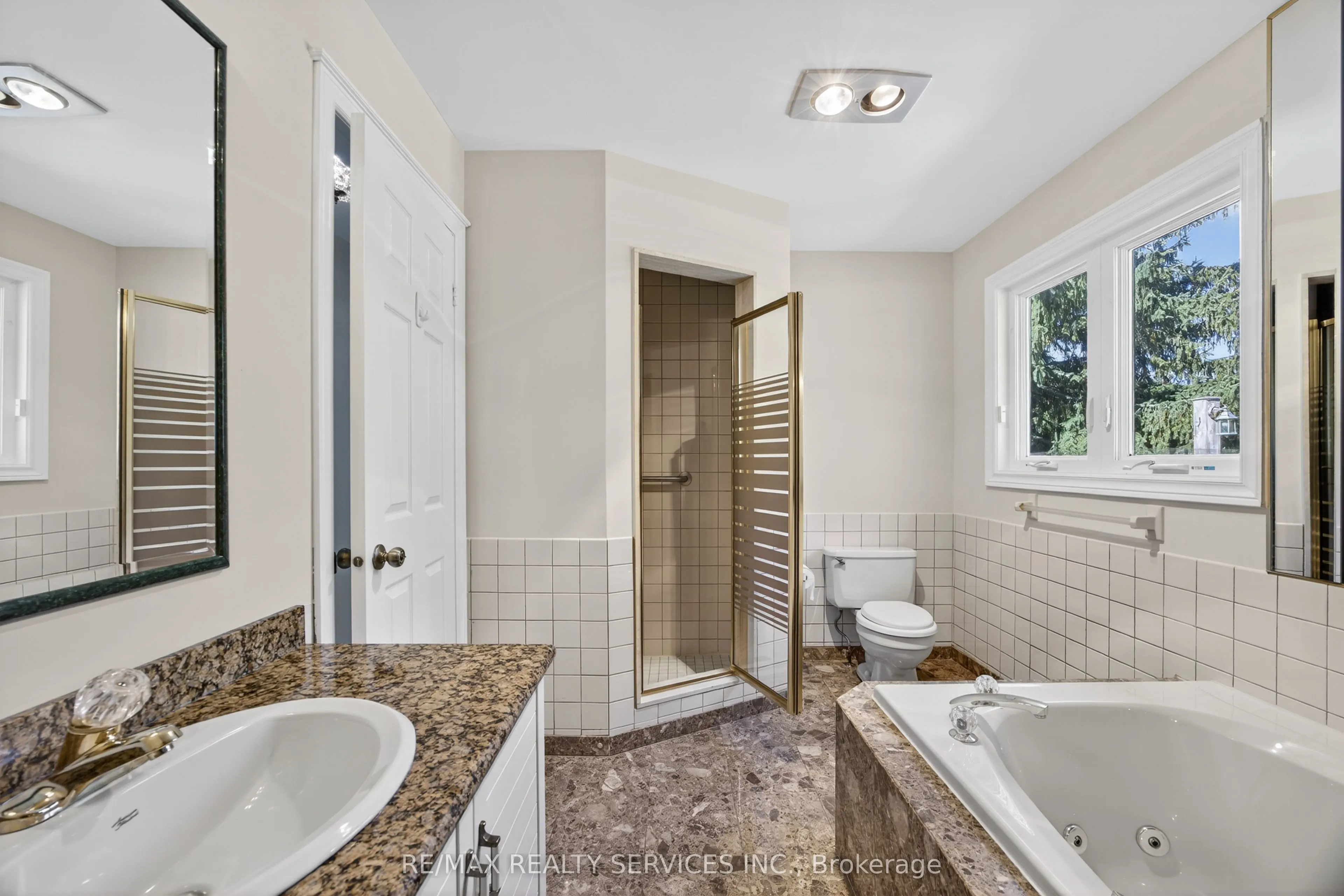 43 Mccort Drive