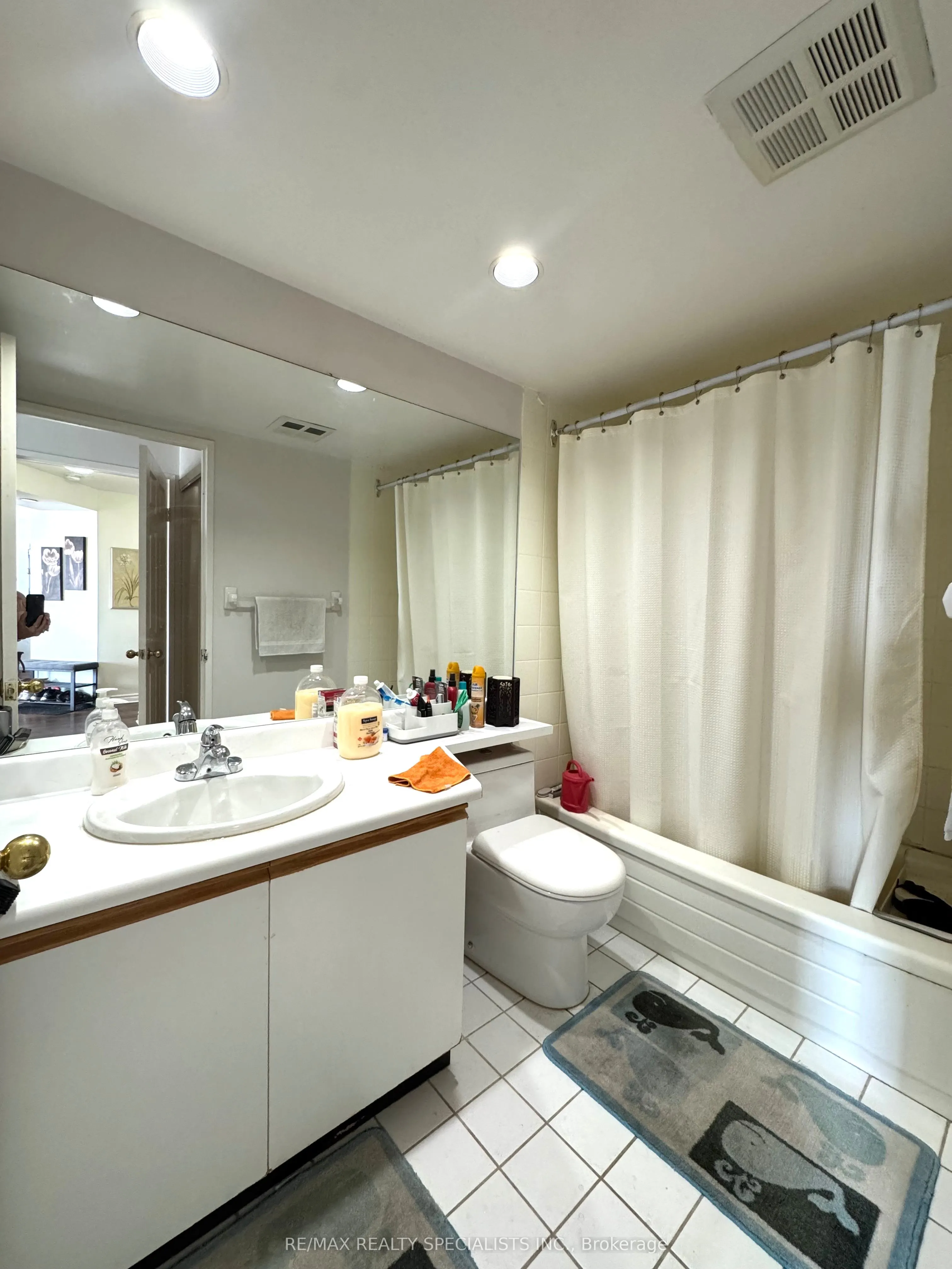 4460 Tucana Court, #1807 (PRIMARY BEDROOM)