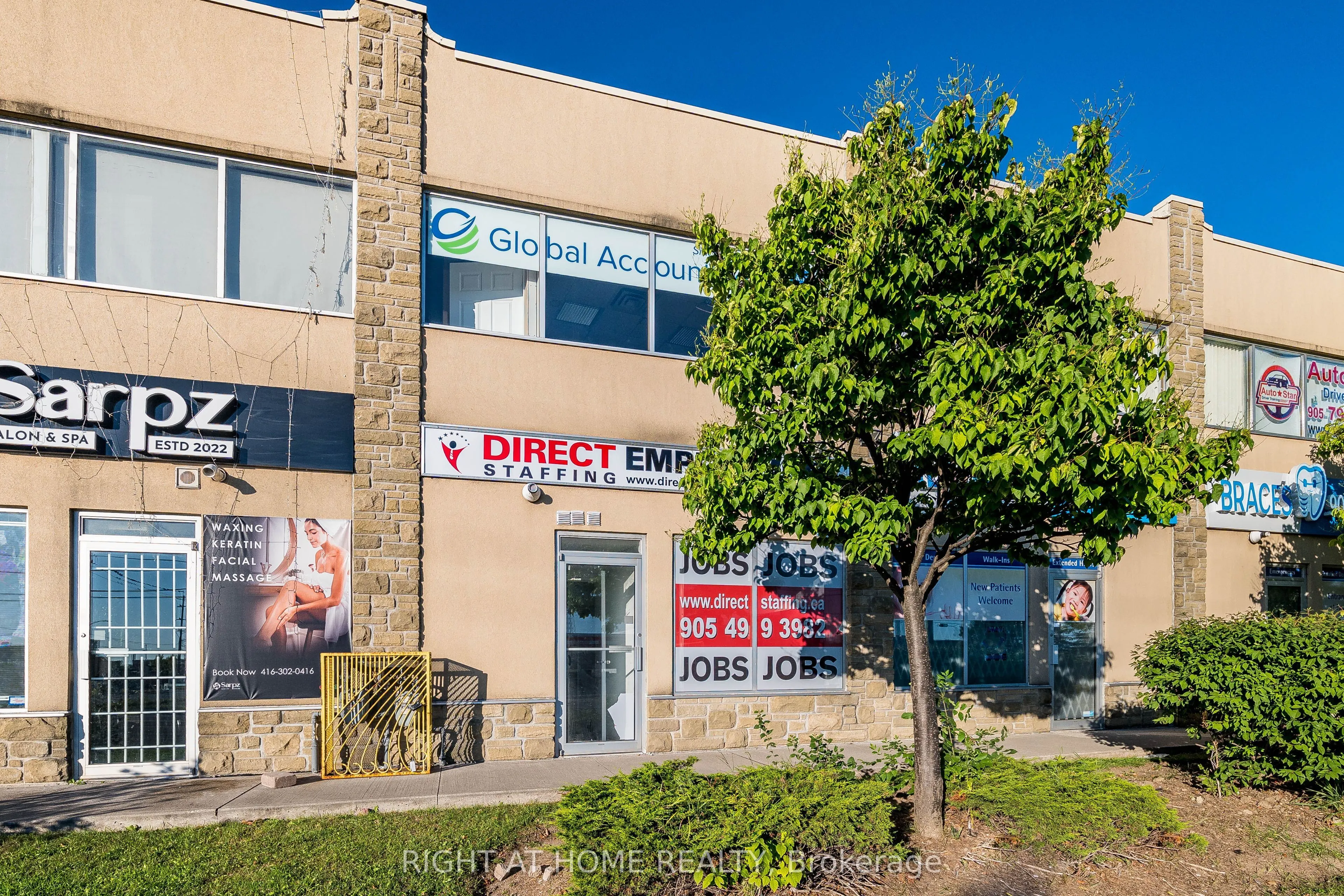 49 Hillcrest Avenue, #104