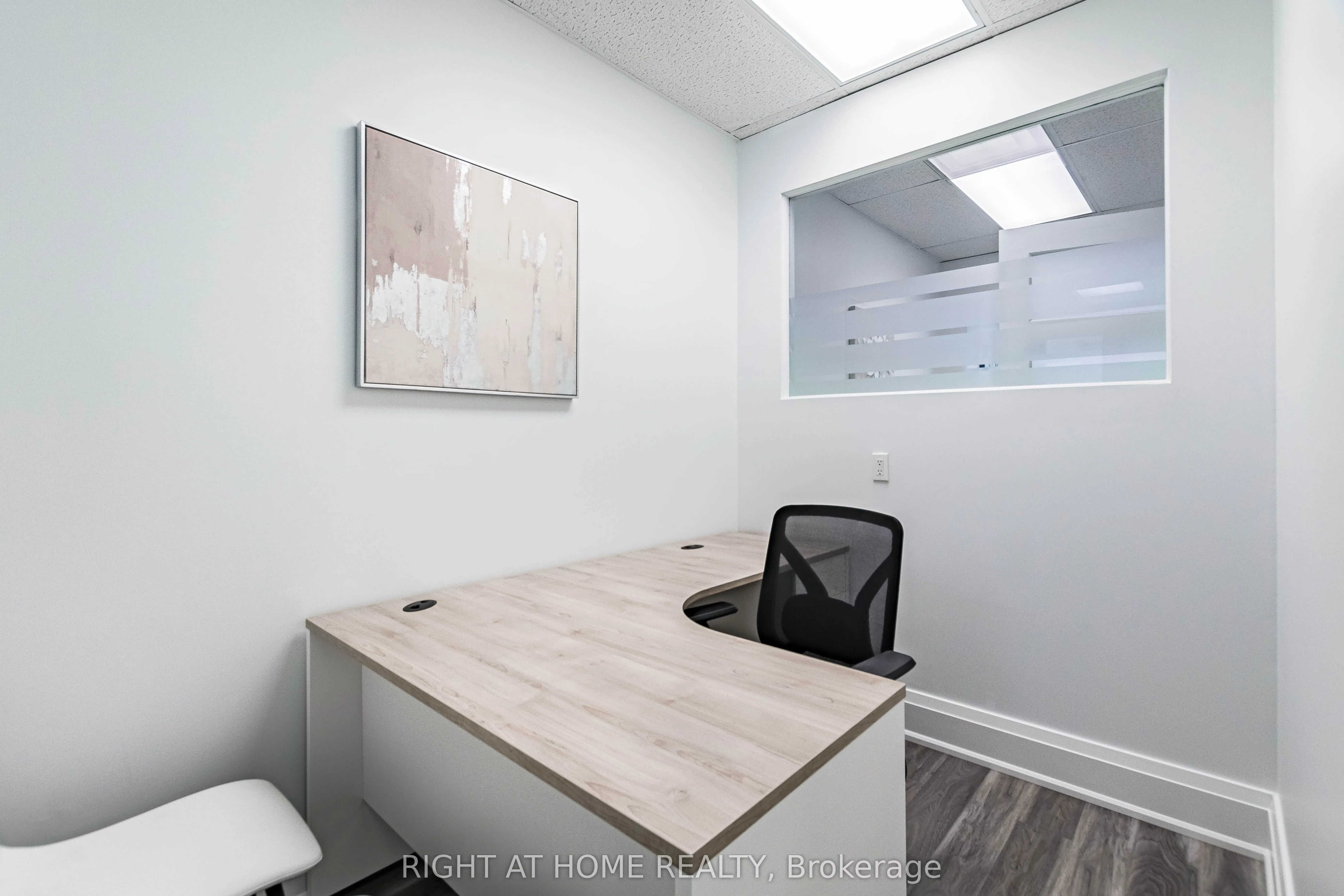 49 Hillcrest Avenue, #104