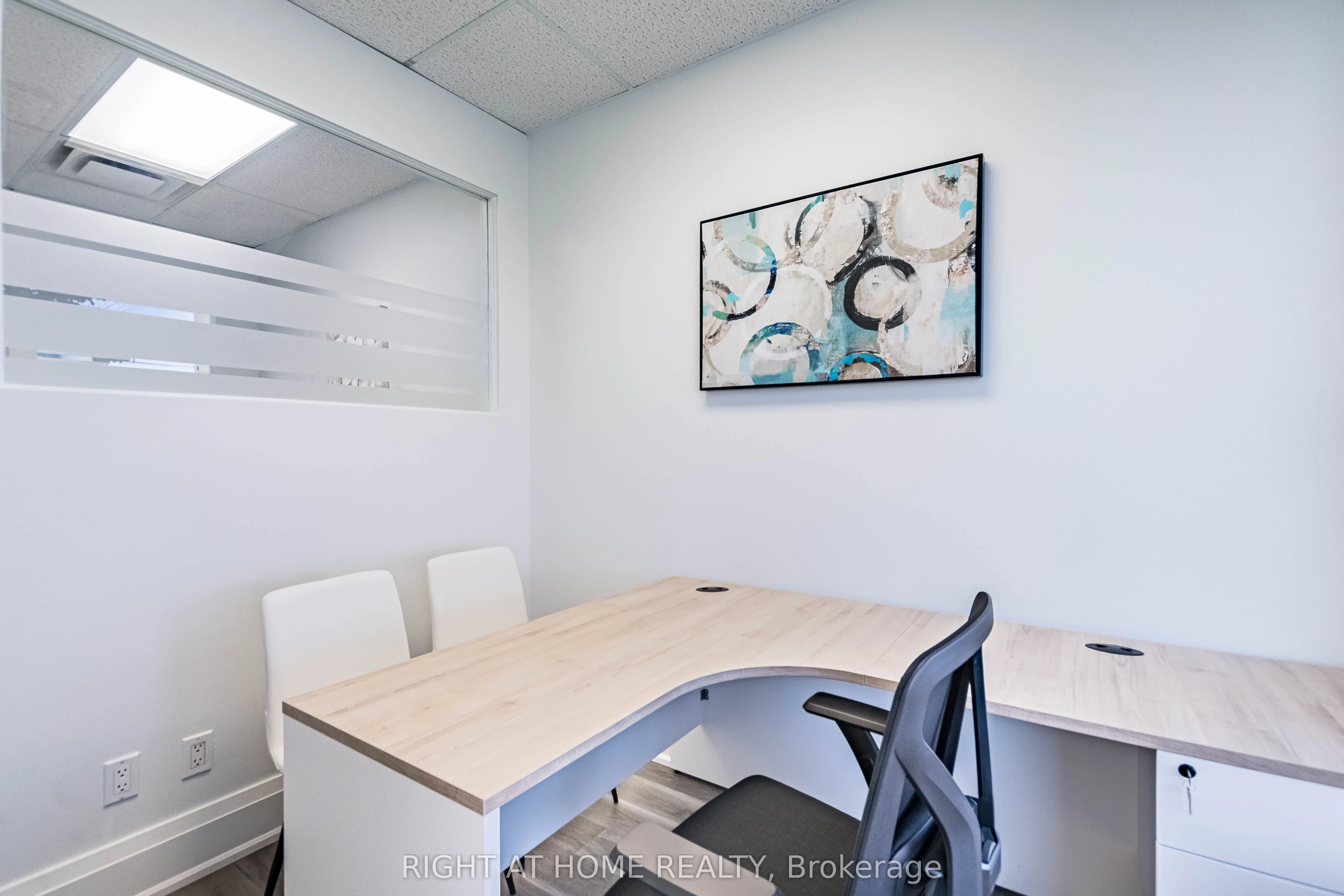 49 Hillcrest Avenue, #104