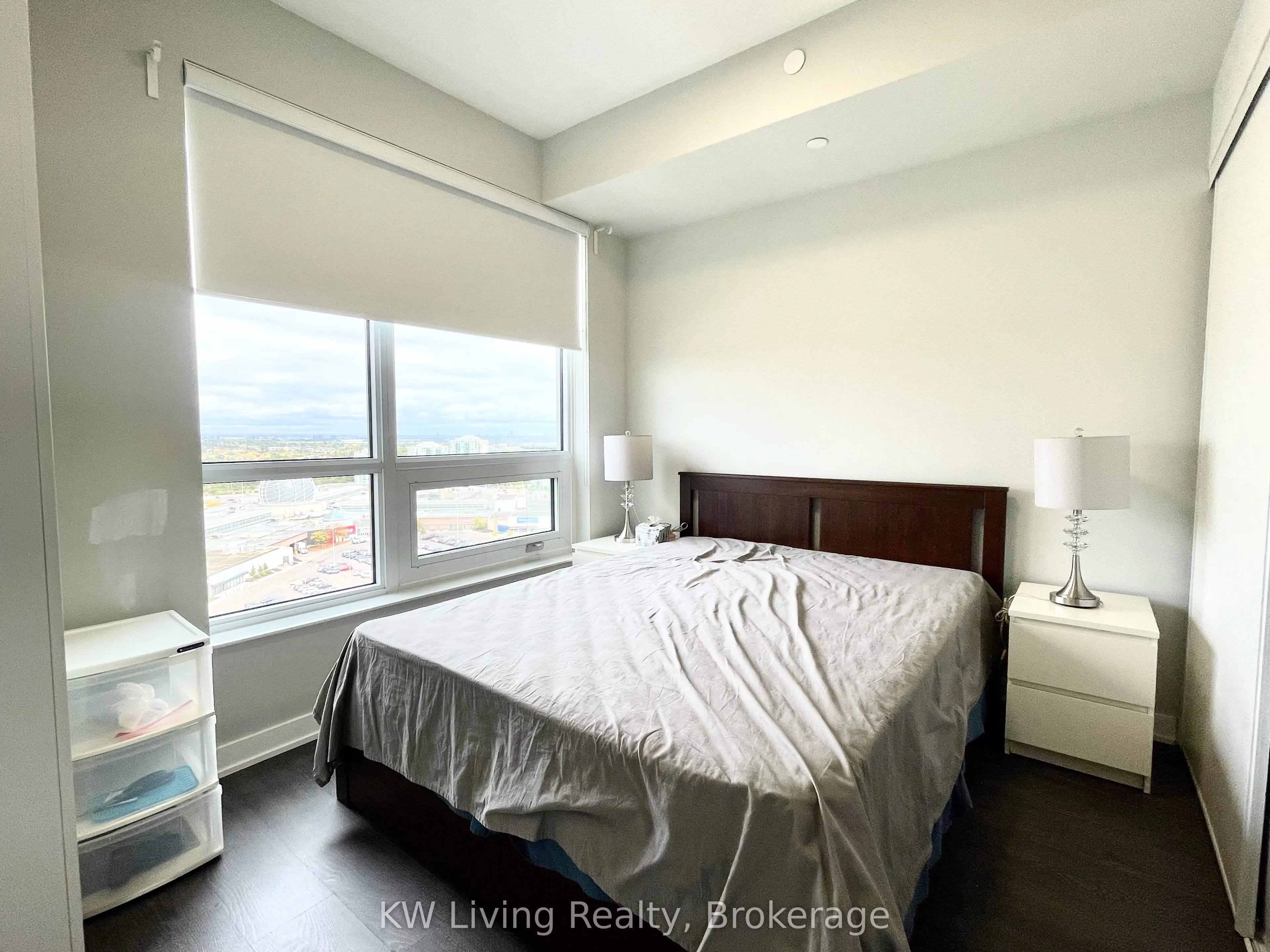 4677 Glen Erin Drive, #1801