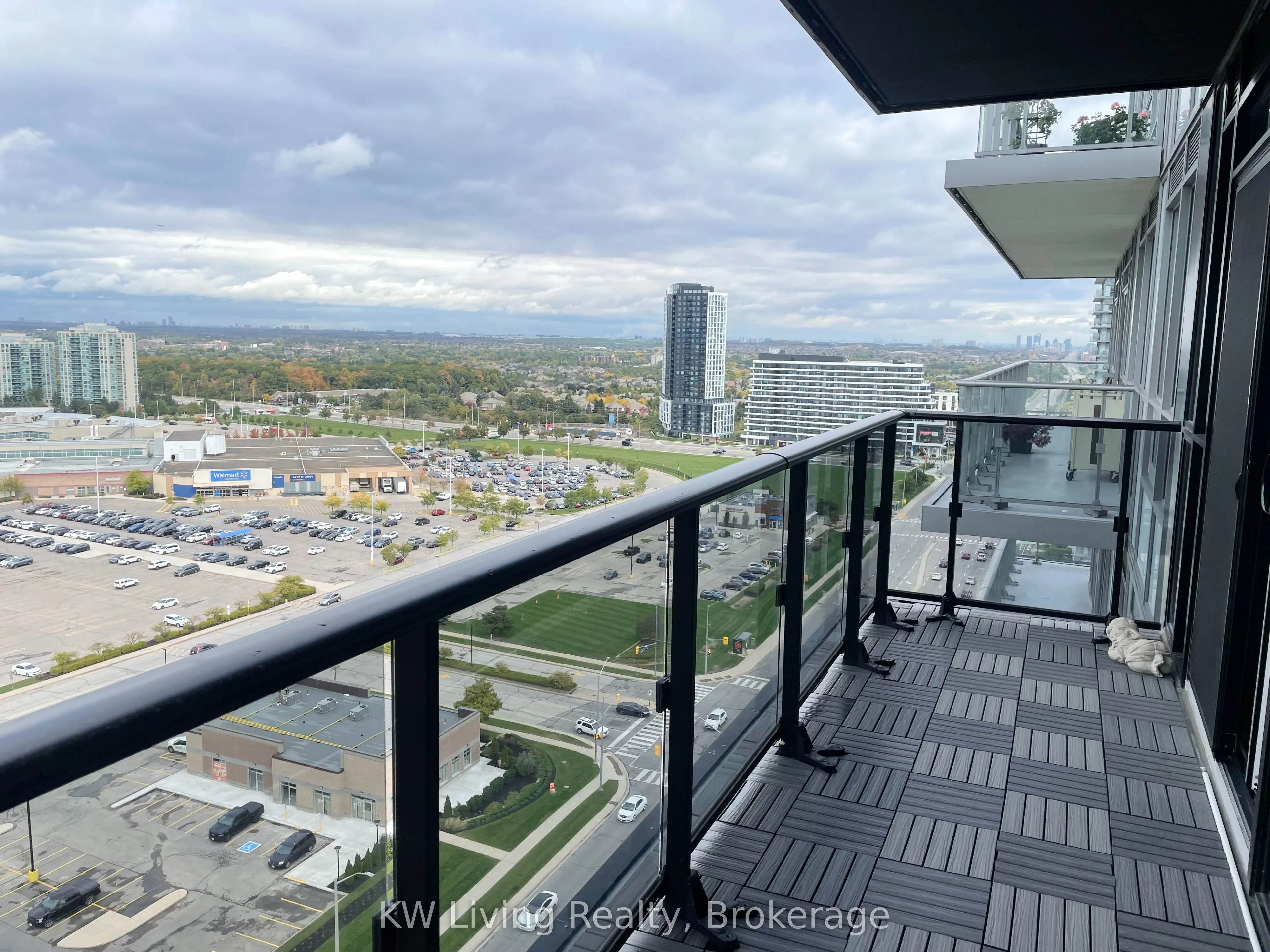 4677 Glen Erin Drive, #1801