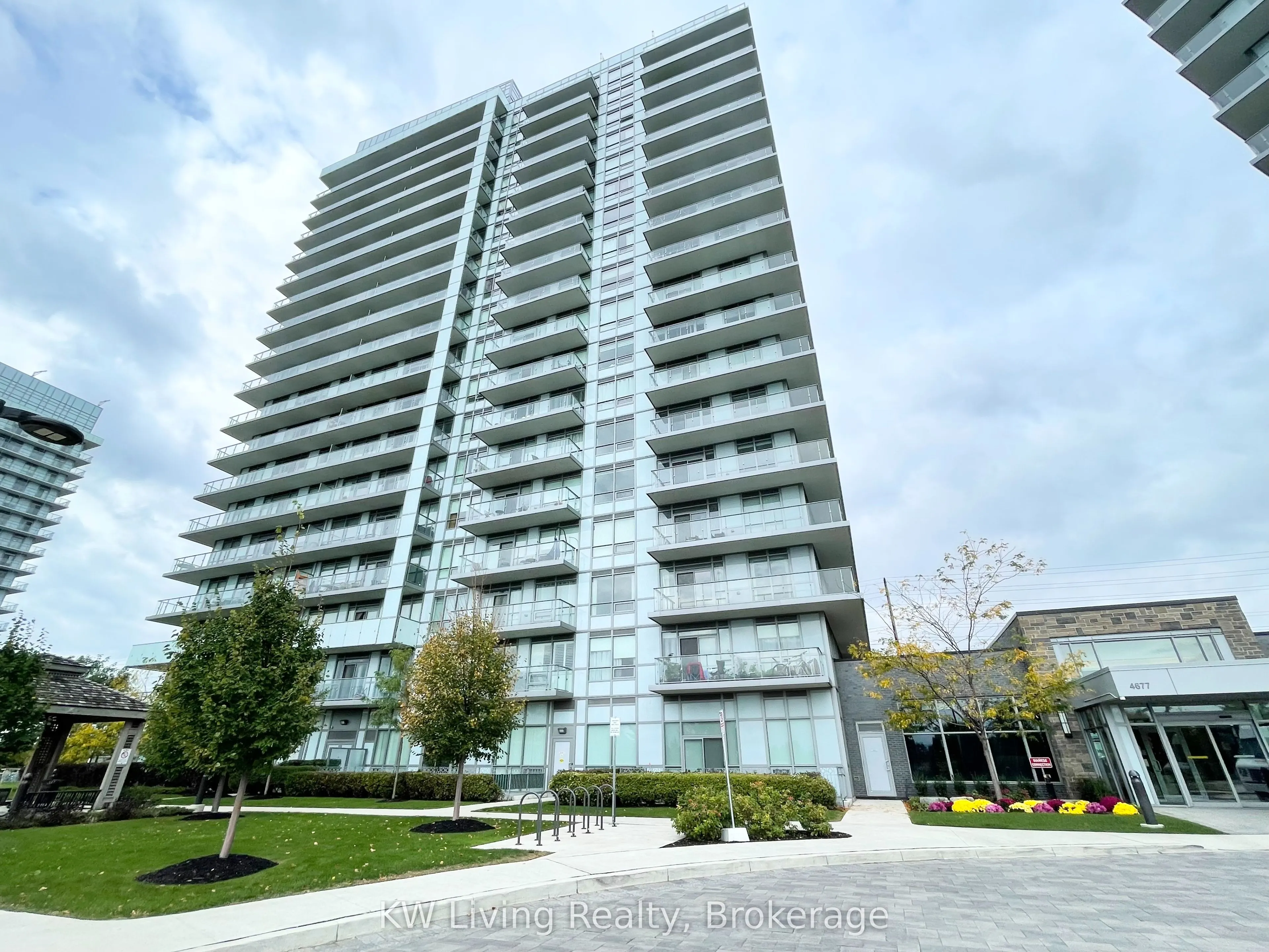 4677 Glen Erin Drive, #1801