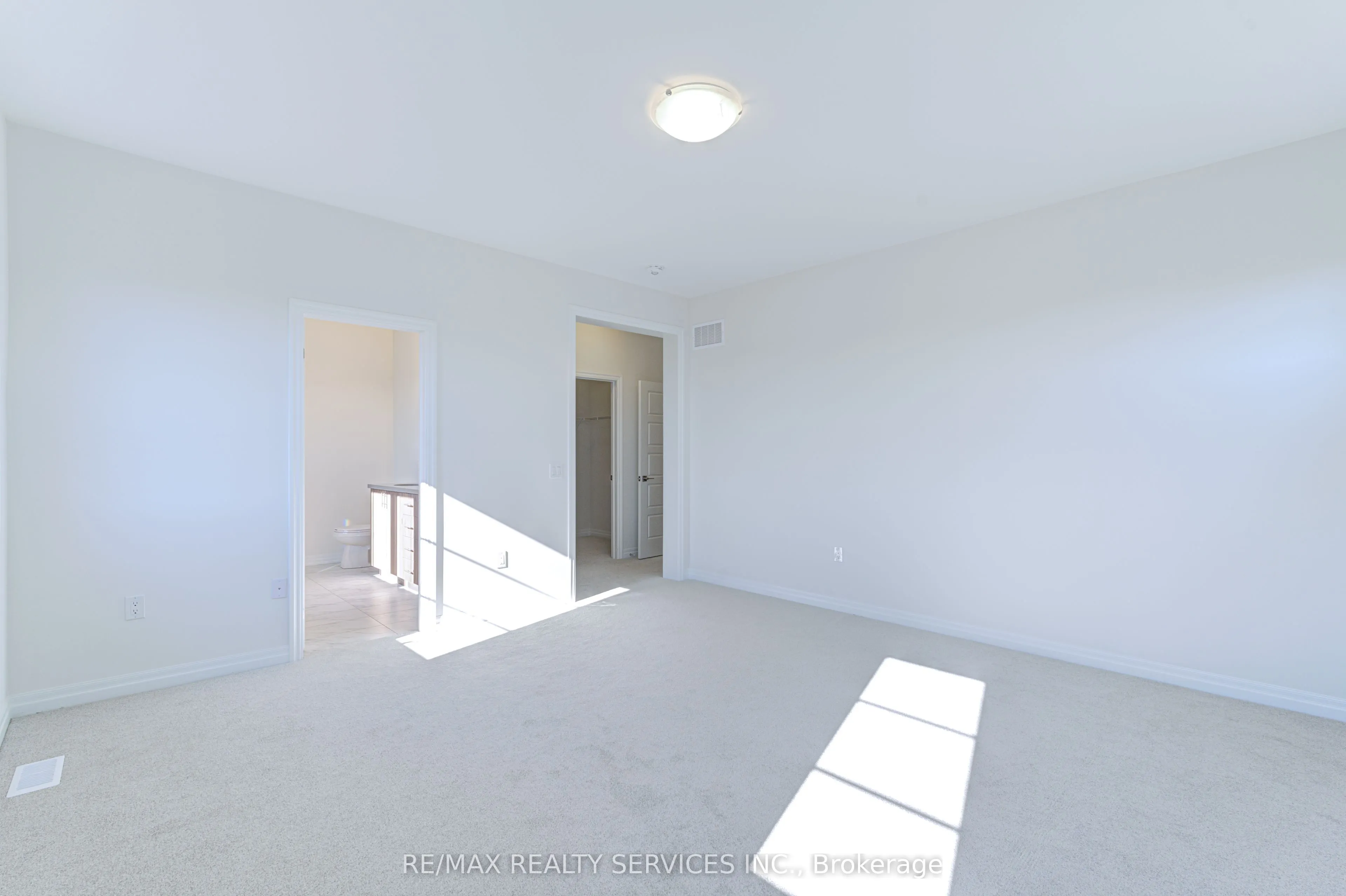 34 Donnybrook Court