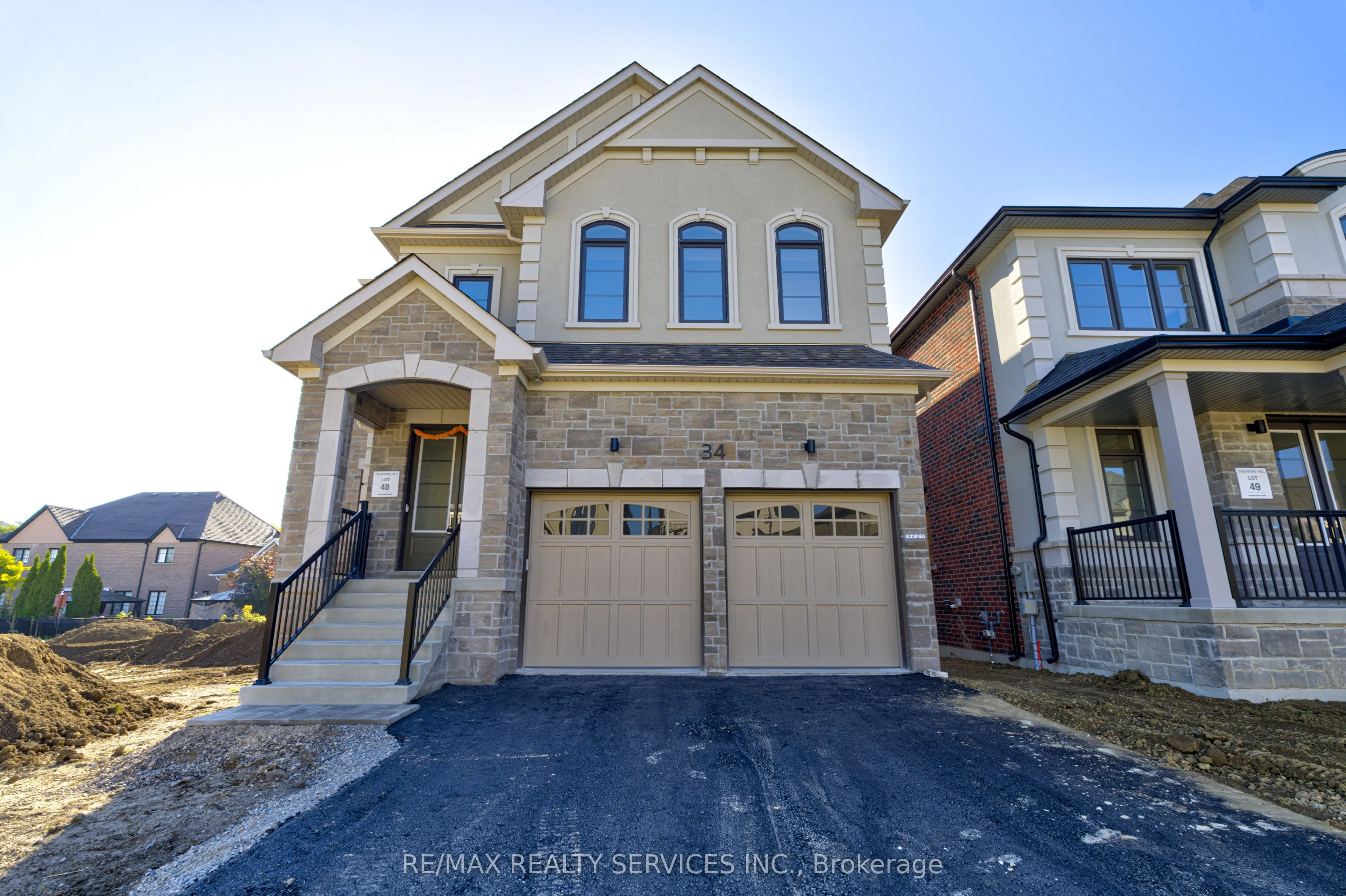 34 Donnybrook Court