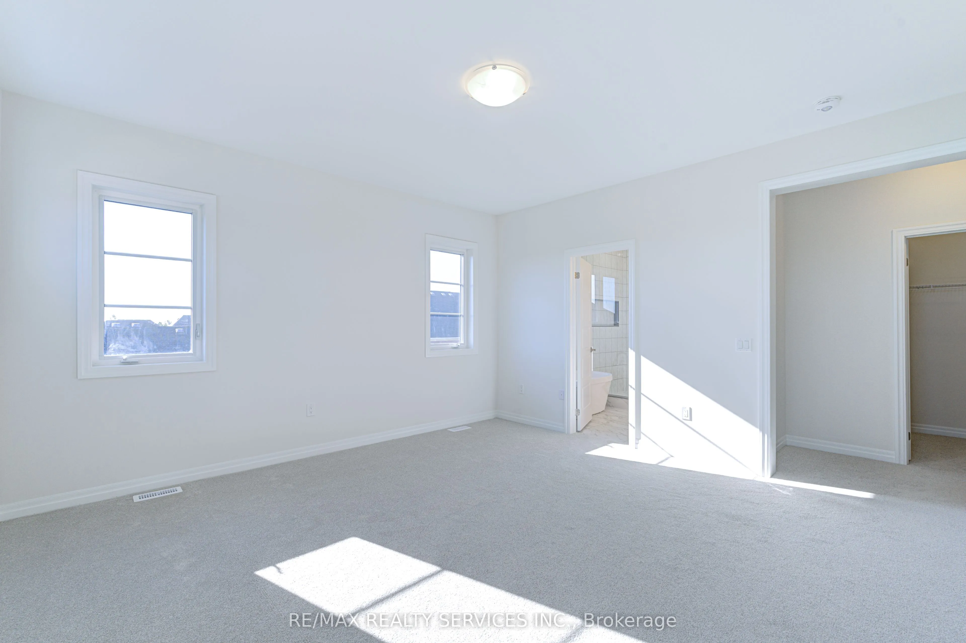34 Donnybrook Court