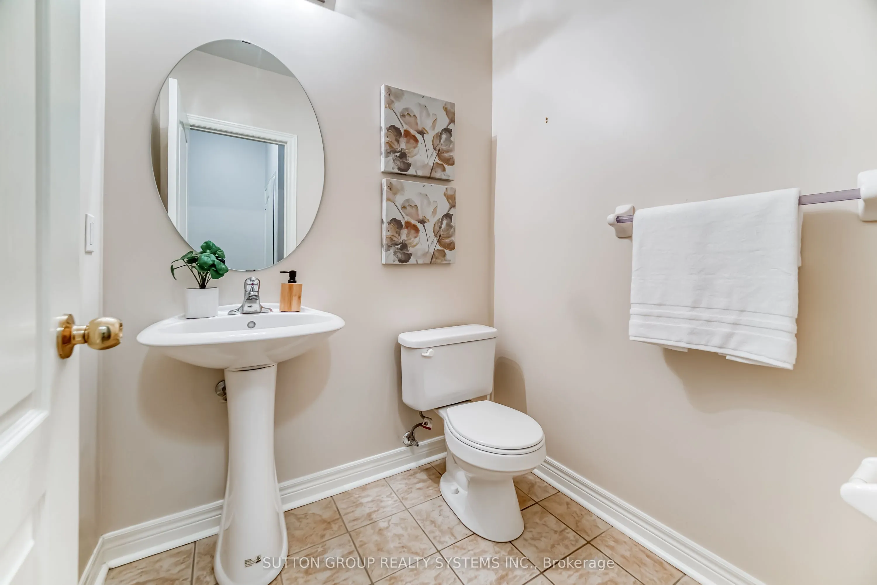 3806 Quiet Creek Drive