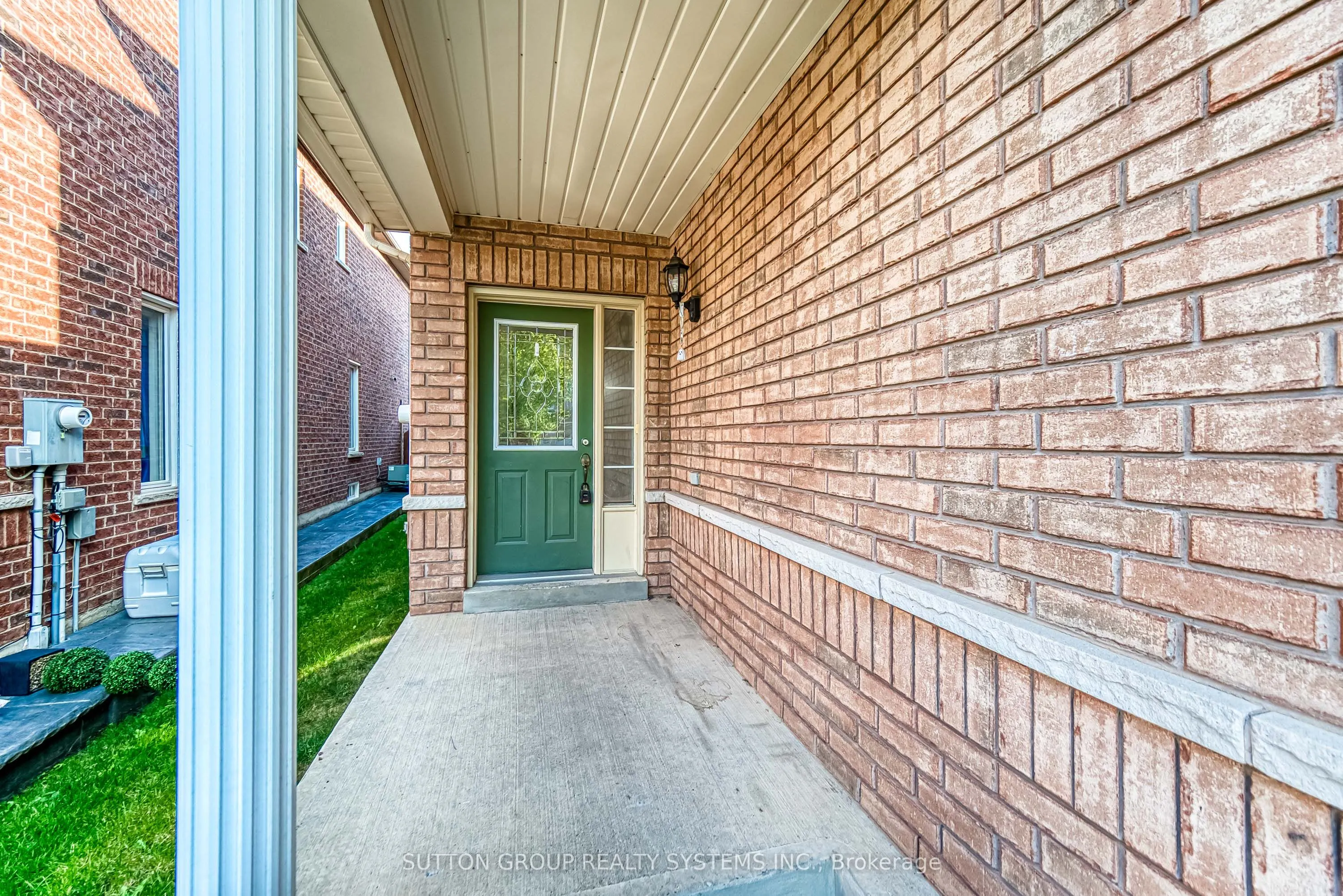 3806 Quiet Creek Drive