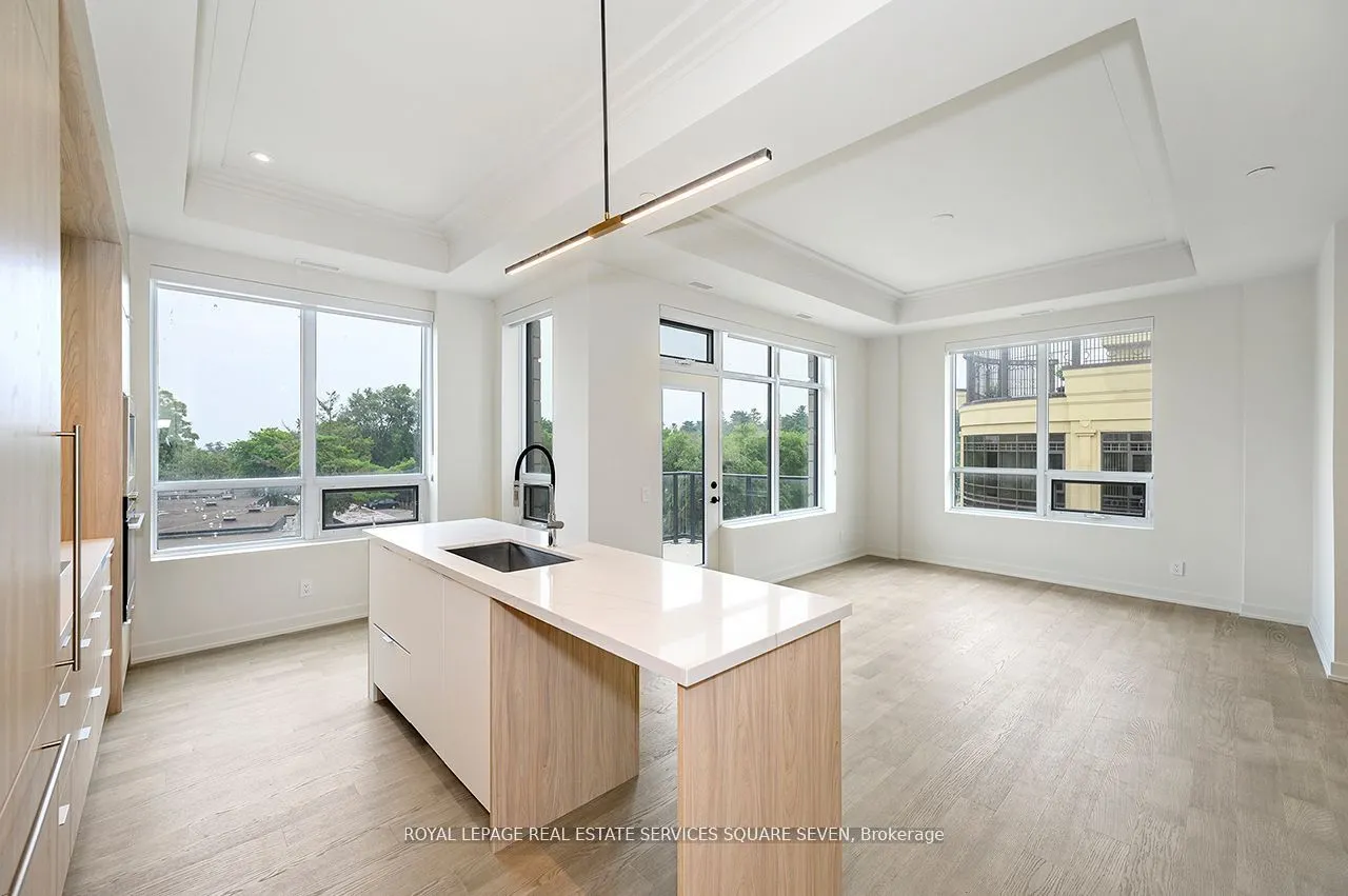 123 Maurice Drive, #412