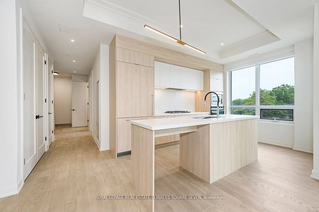 123 Maurice Drive, #412
