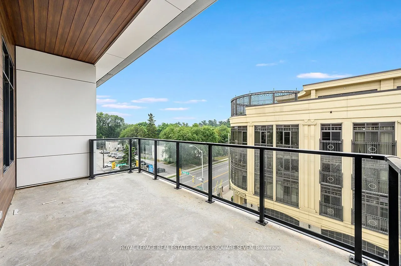 123 Maurice Drive, #412