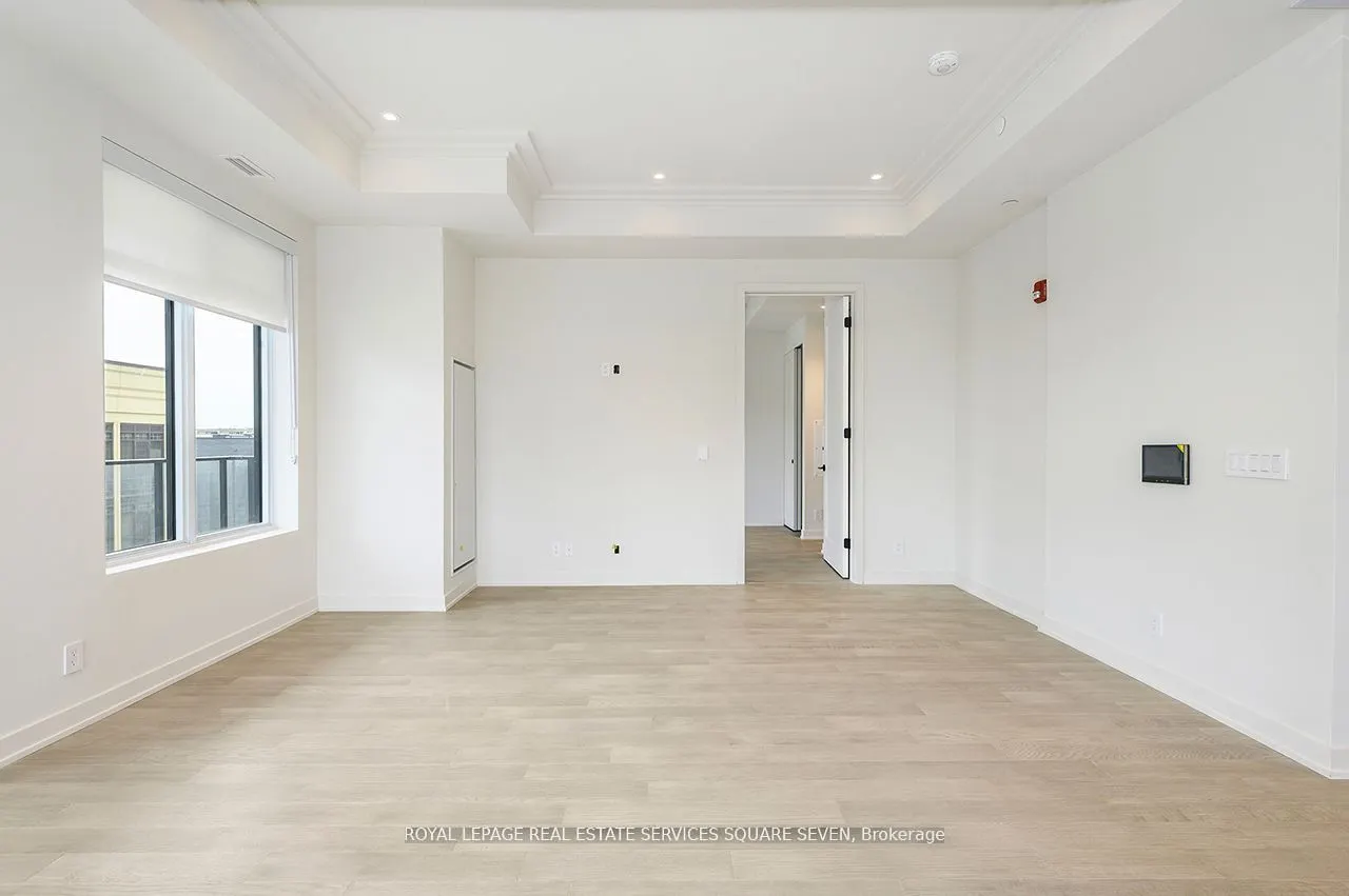 123 Maurice Drive, #412