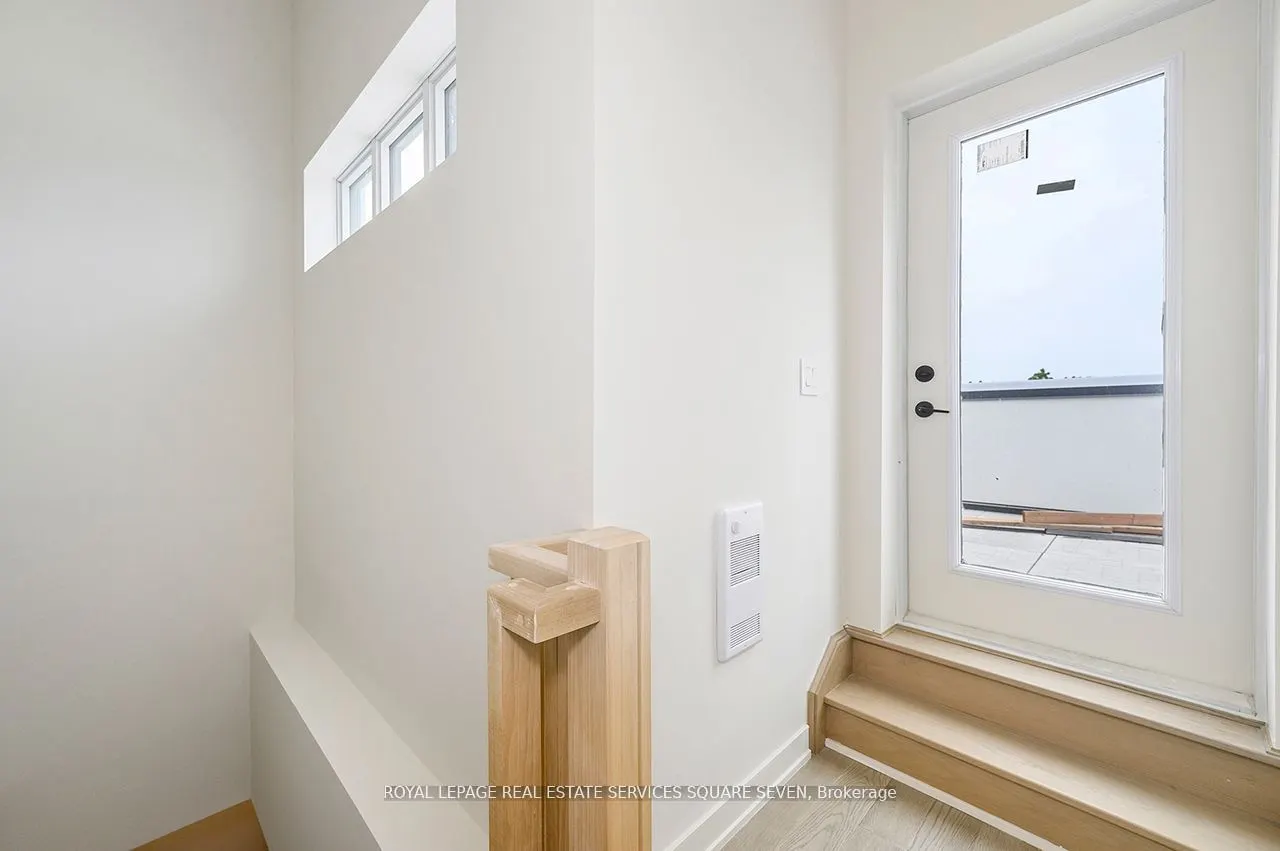 123 Maurice Drive, #412
