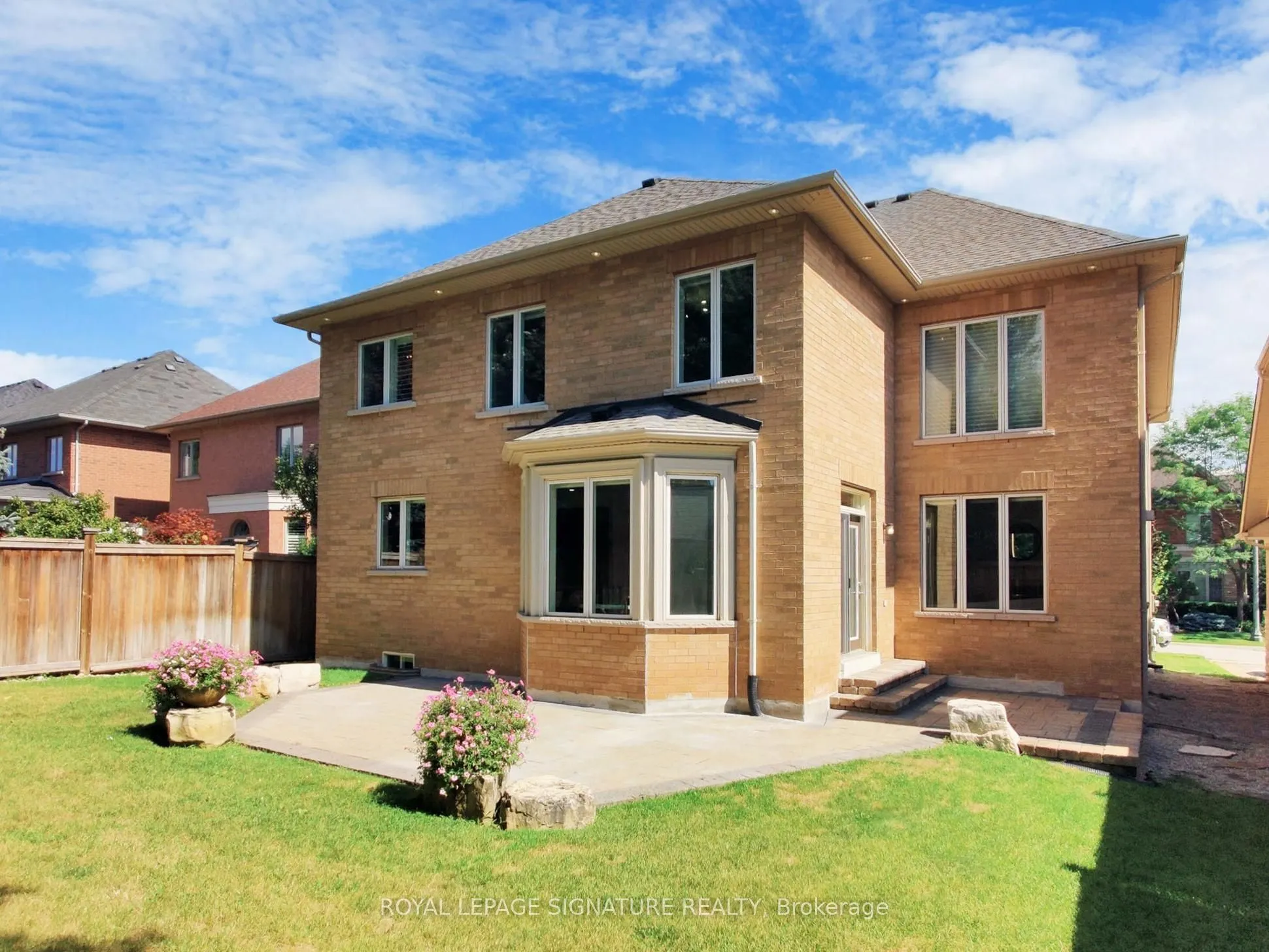 2238 Lyndhurst Drive