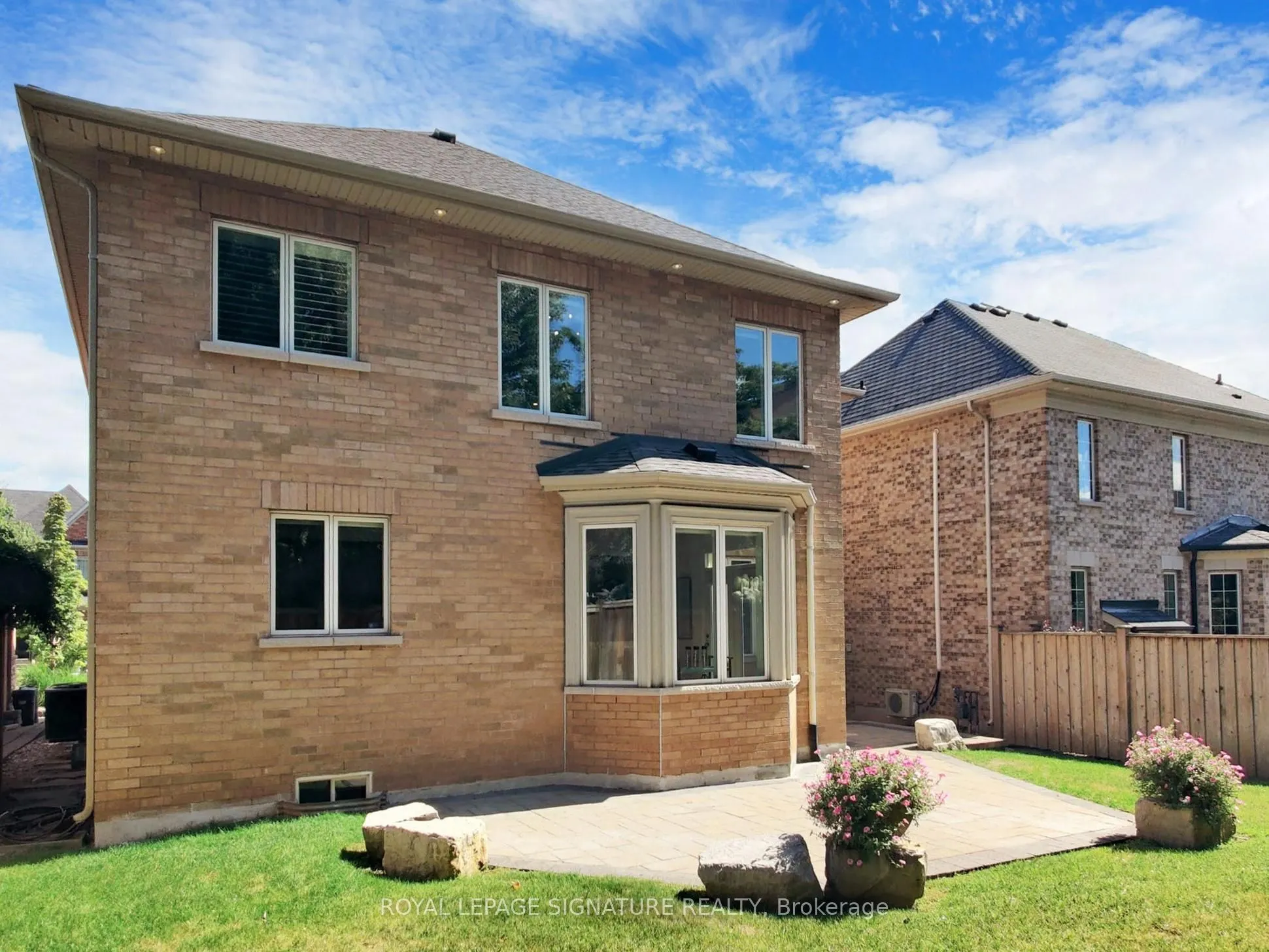 2238 Lyndhurst Drive
