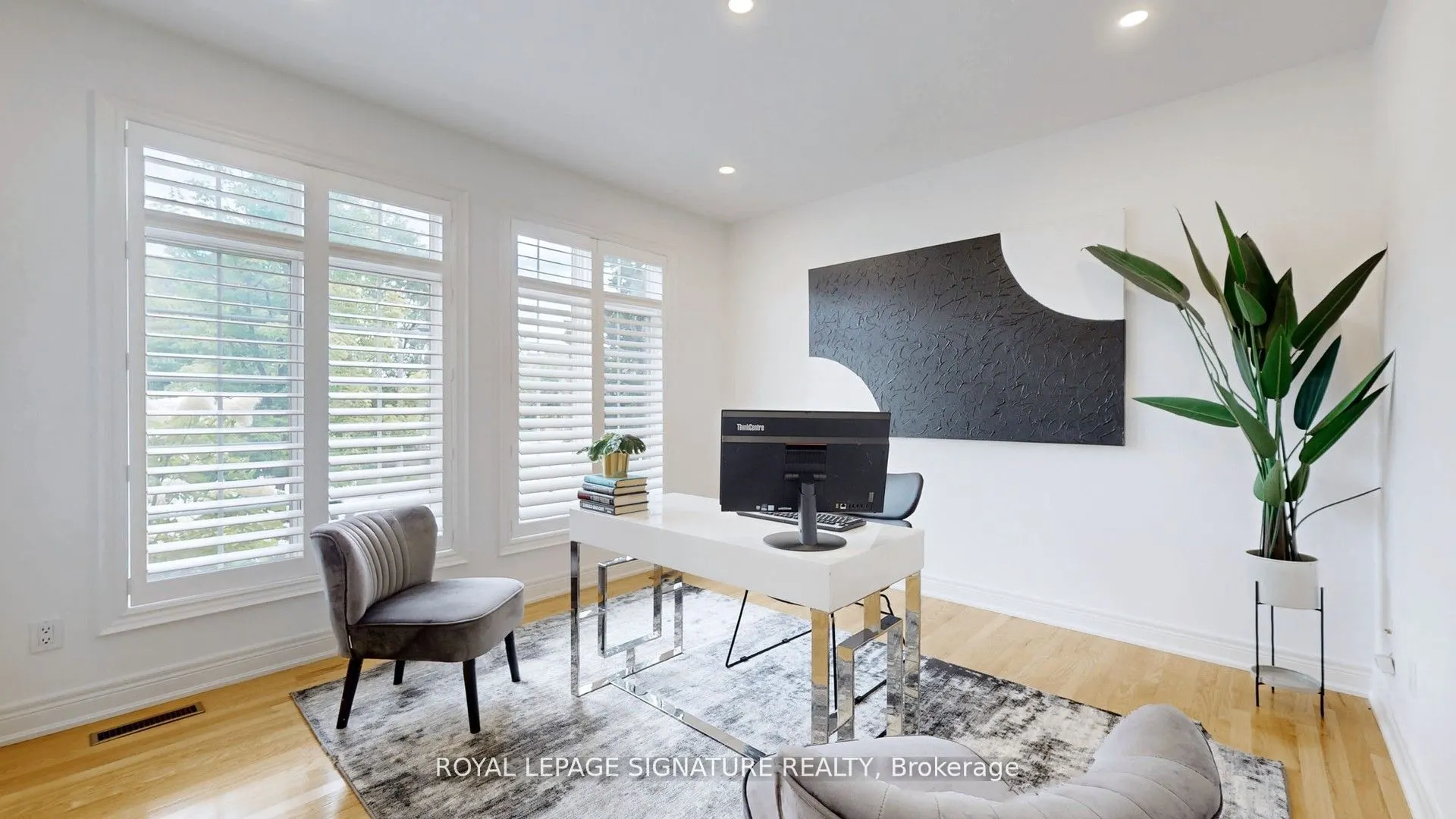 2238 Lyndhurst Drive
