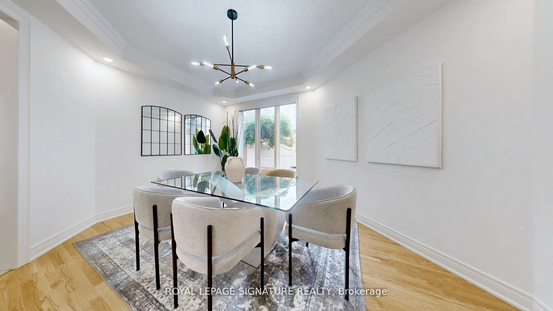 2238 Lyndhurst Drive