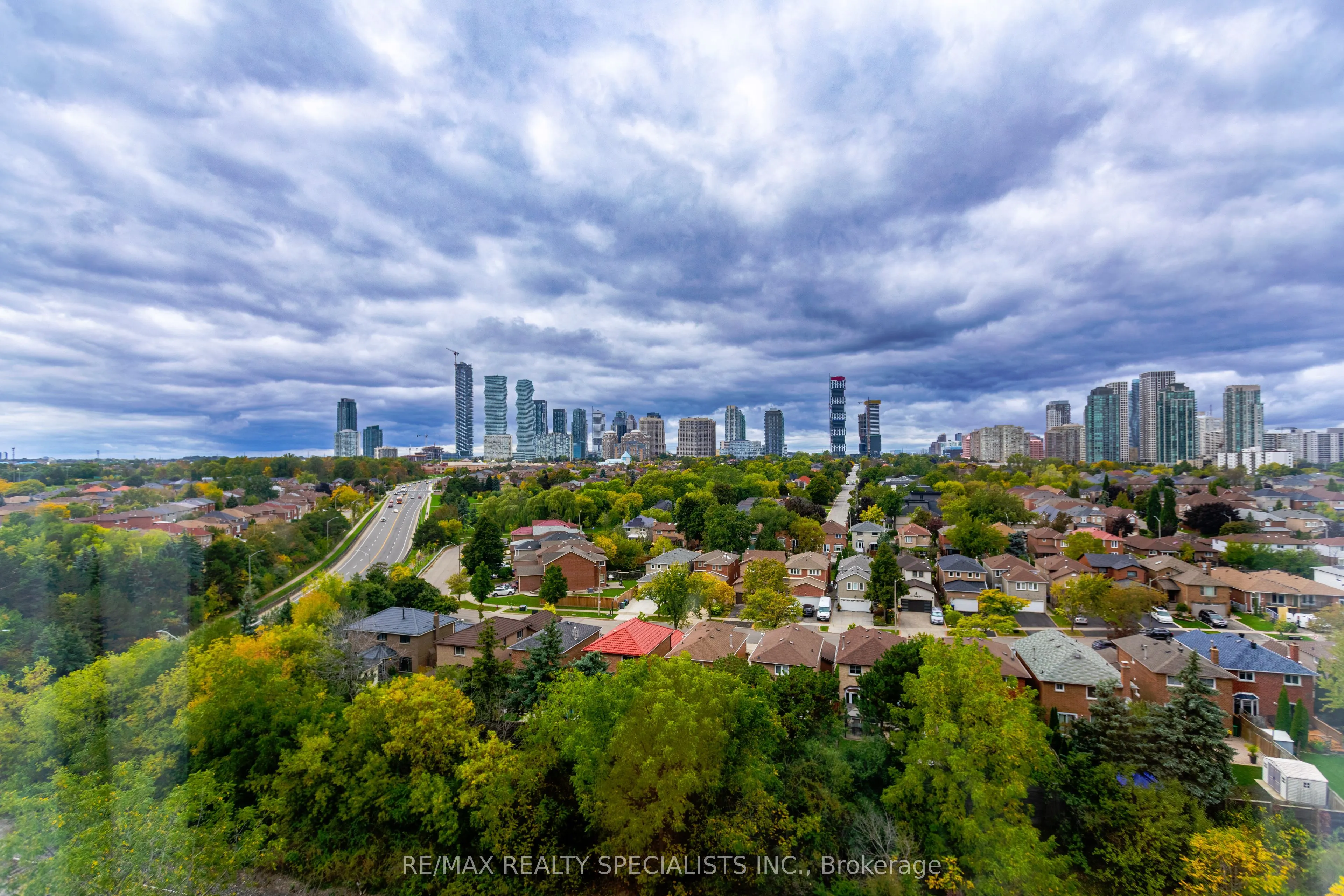 135 Hillcrest Avenue, ## 1211