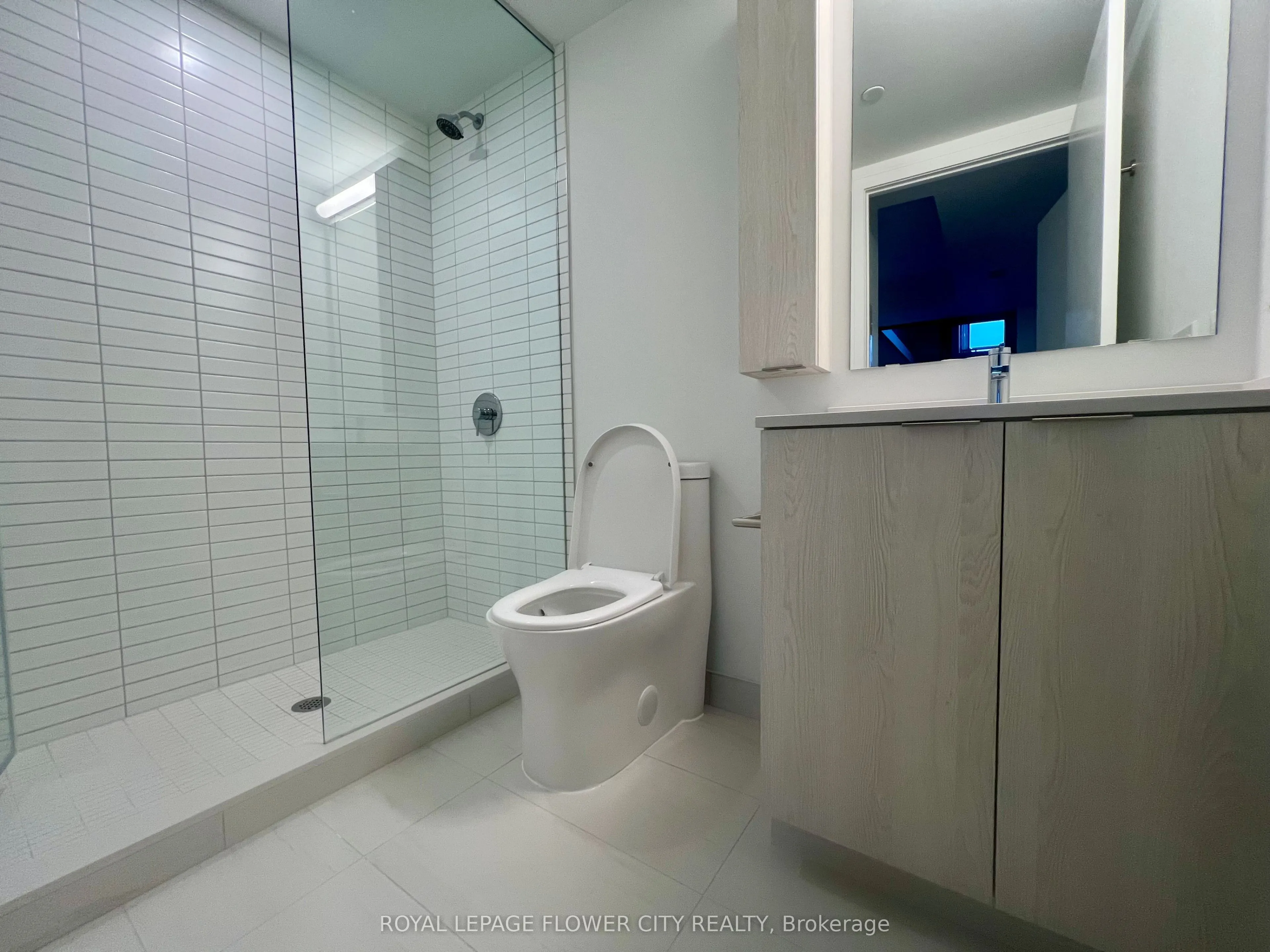 3009 Novar Road, #402