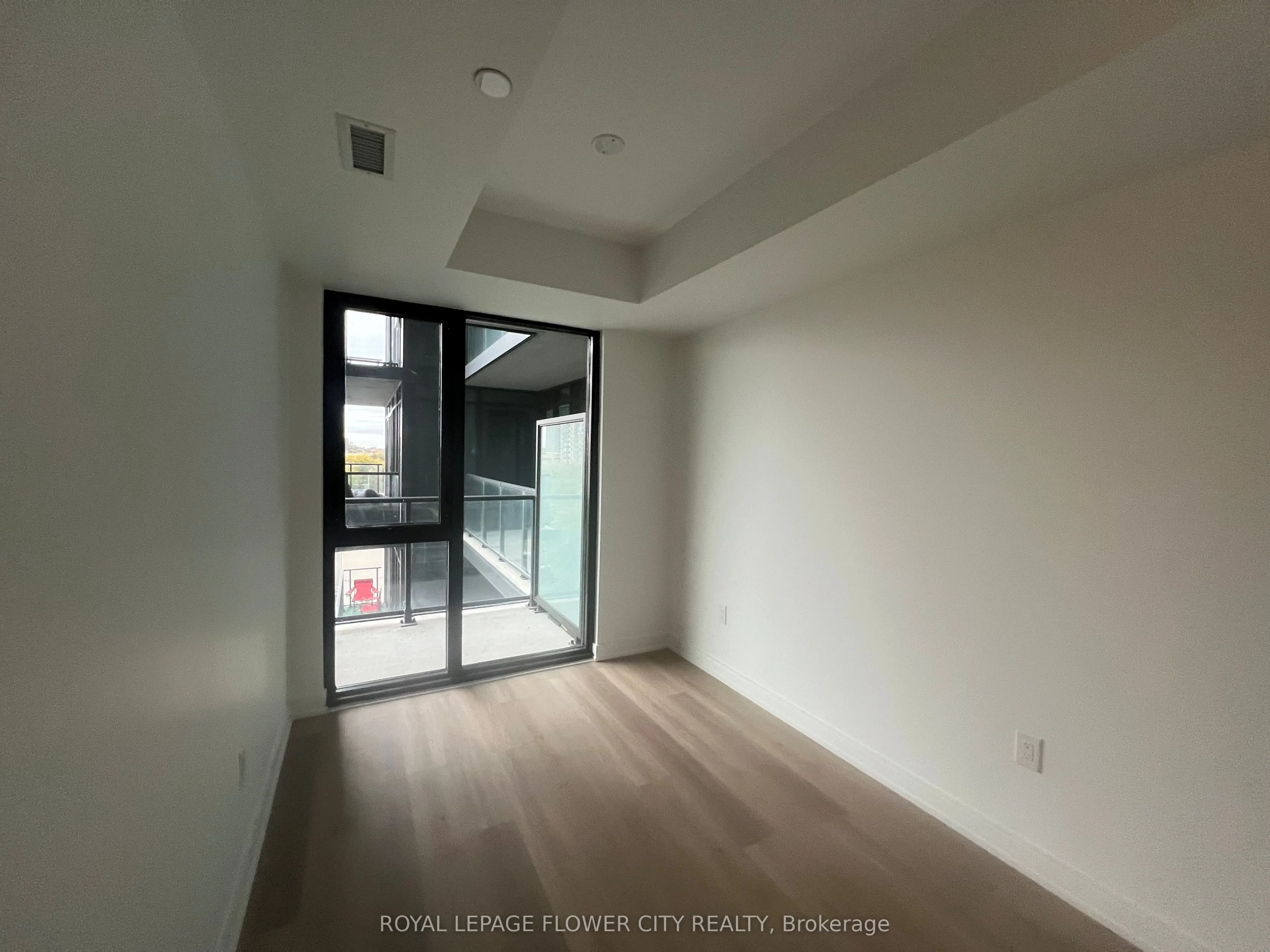 3009 Novar Road, #402