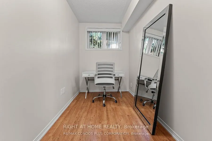 2488 Post Road, #21