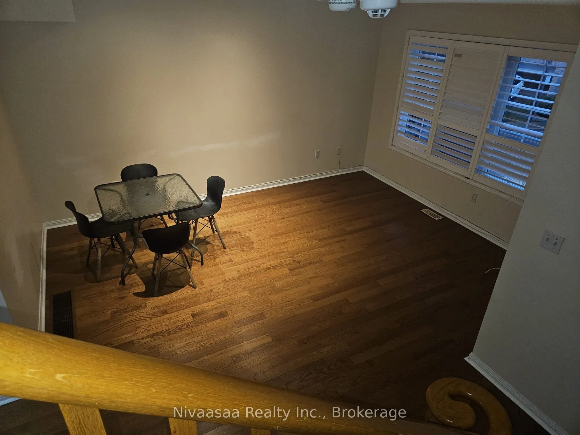 80 Acorn Place, #128
