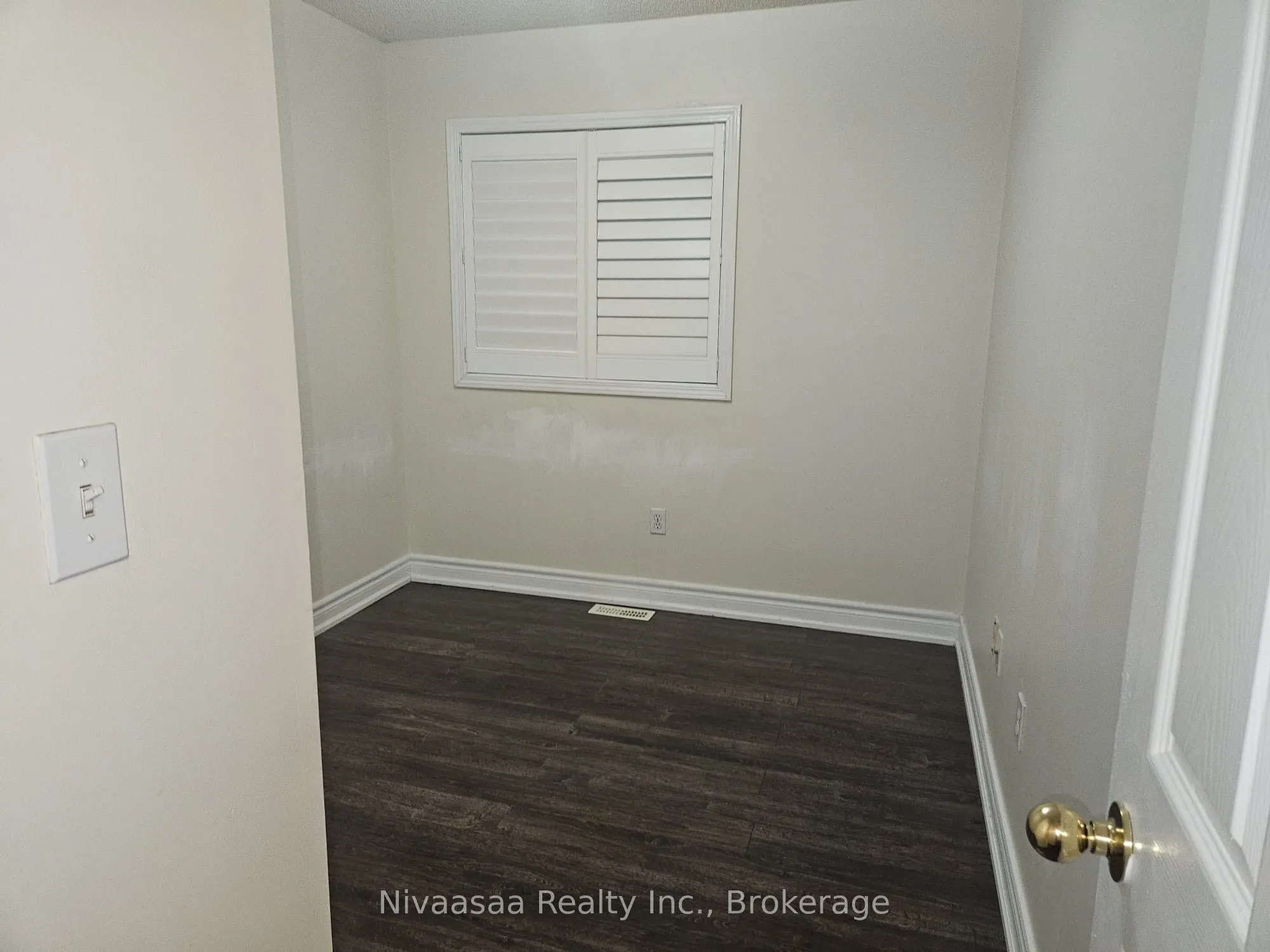 80 Acorn Place, #128