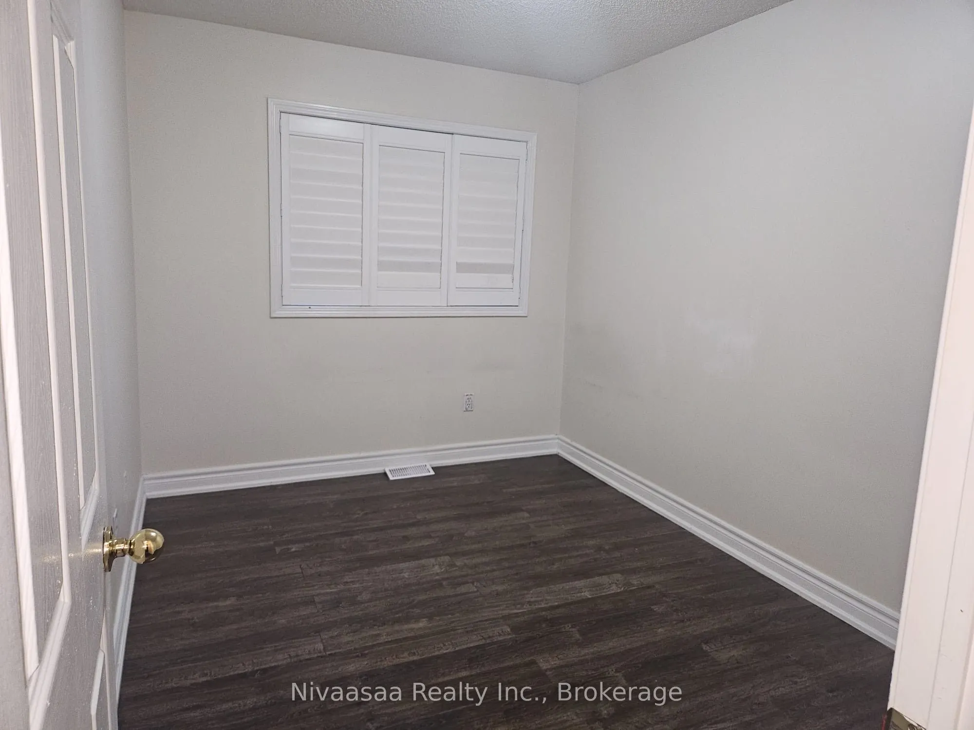 80 Acorn Place, #128