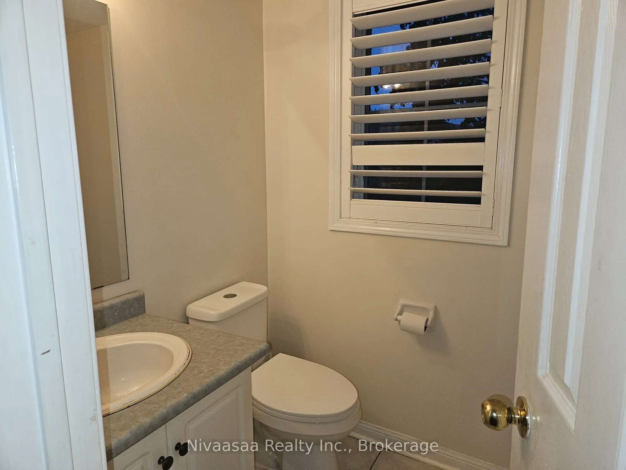 80 Acorn Place, #128