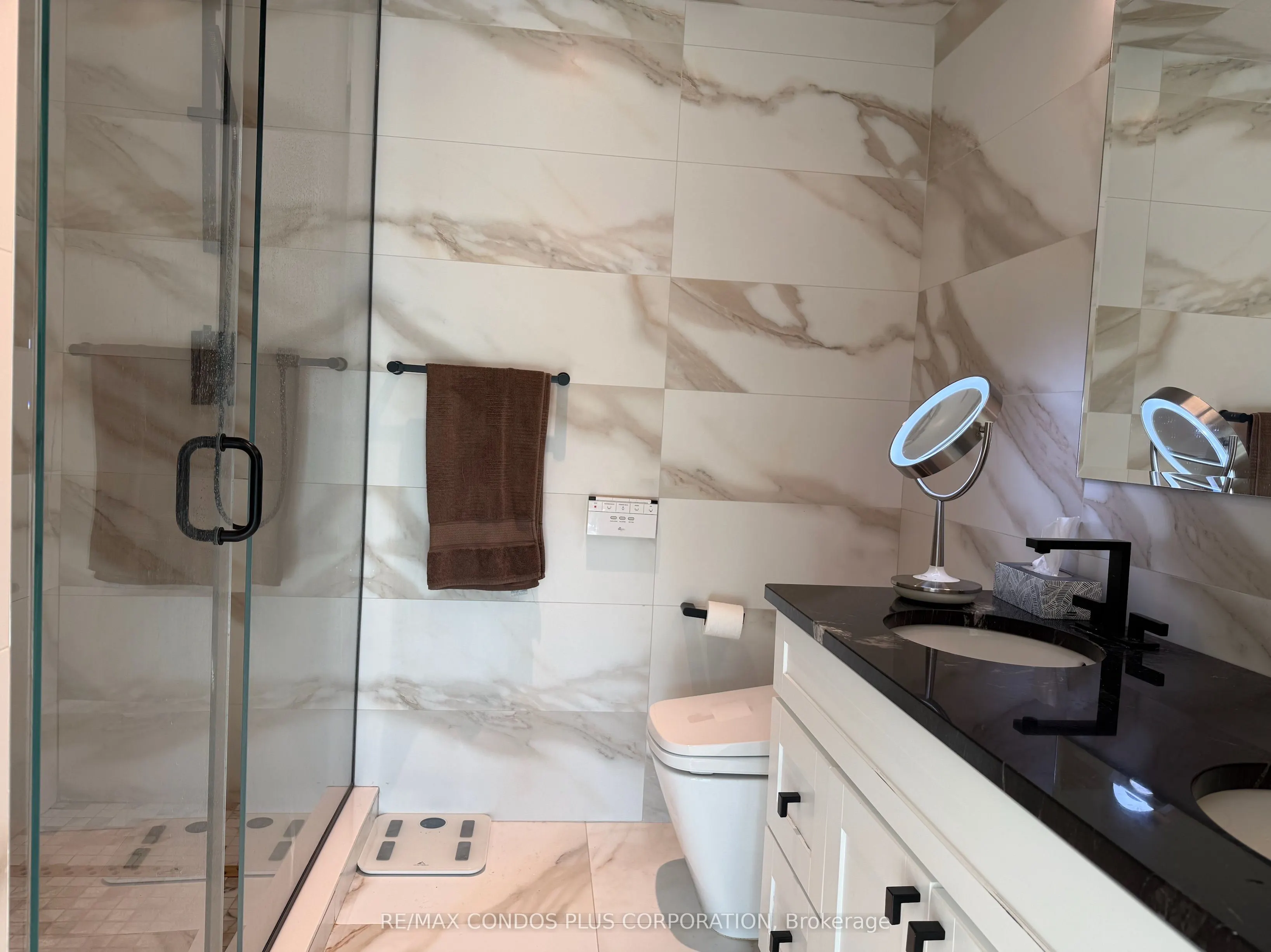 5 Marine Parade Drive, #Th125