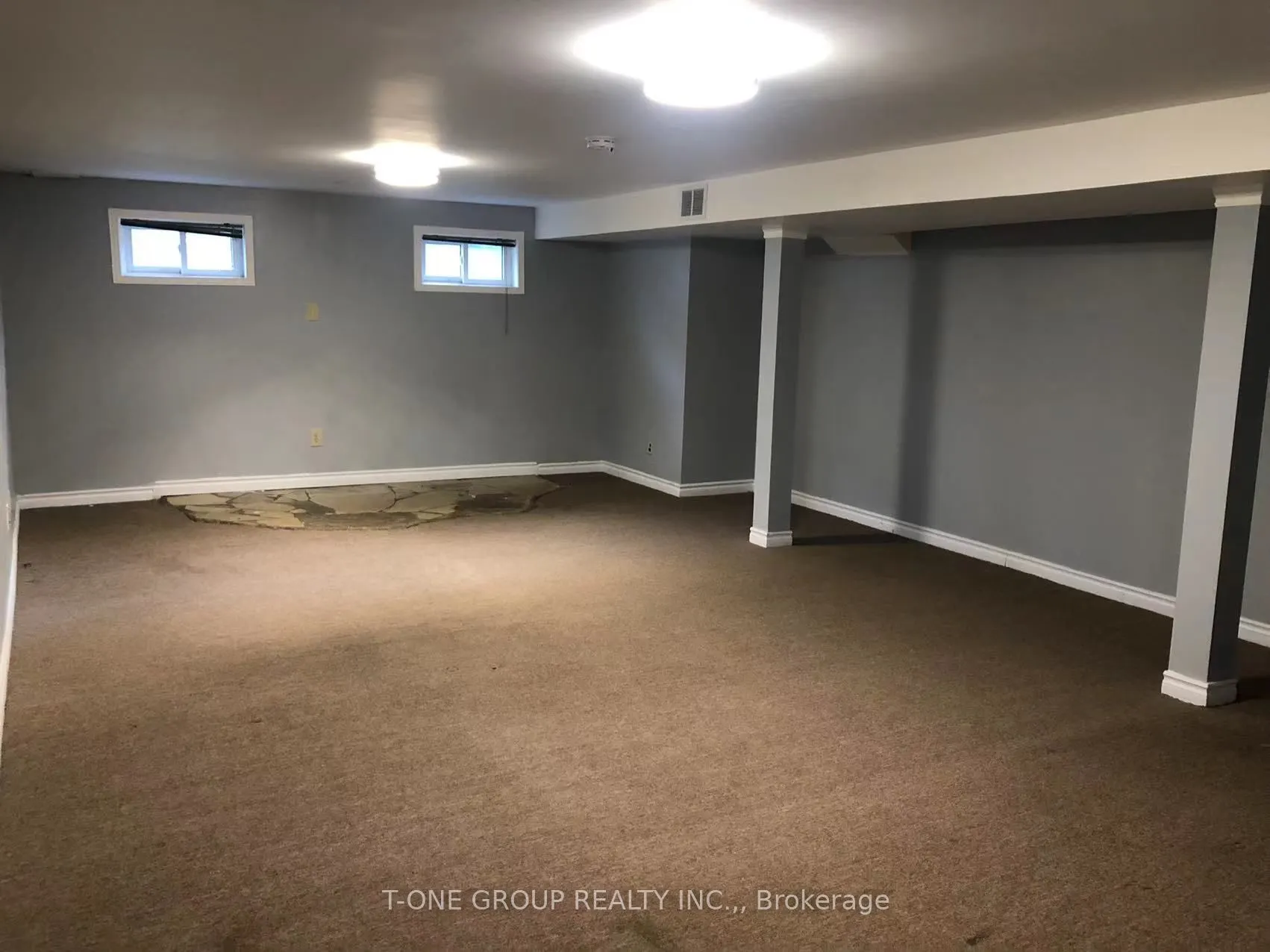 32 Flowertown Avenue