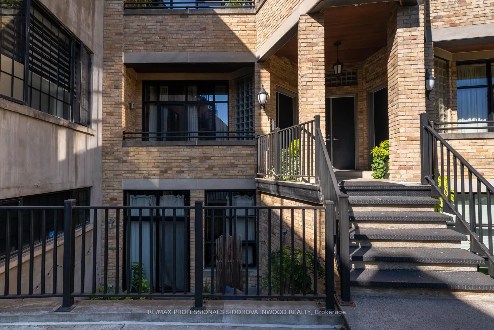 30 Morrow Avenue, #103