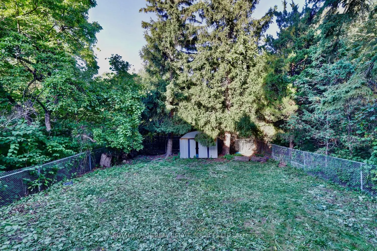 957 Beechwood Avenue