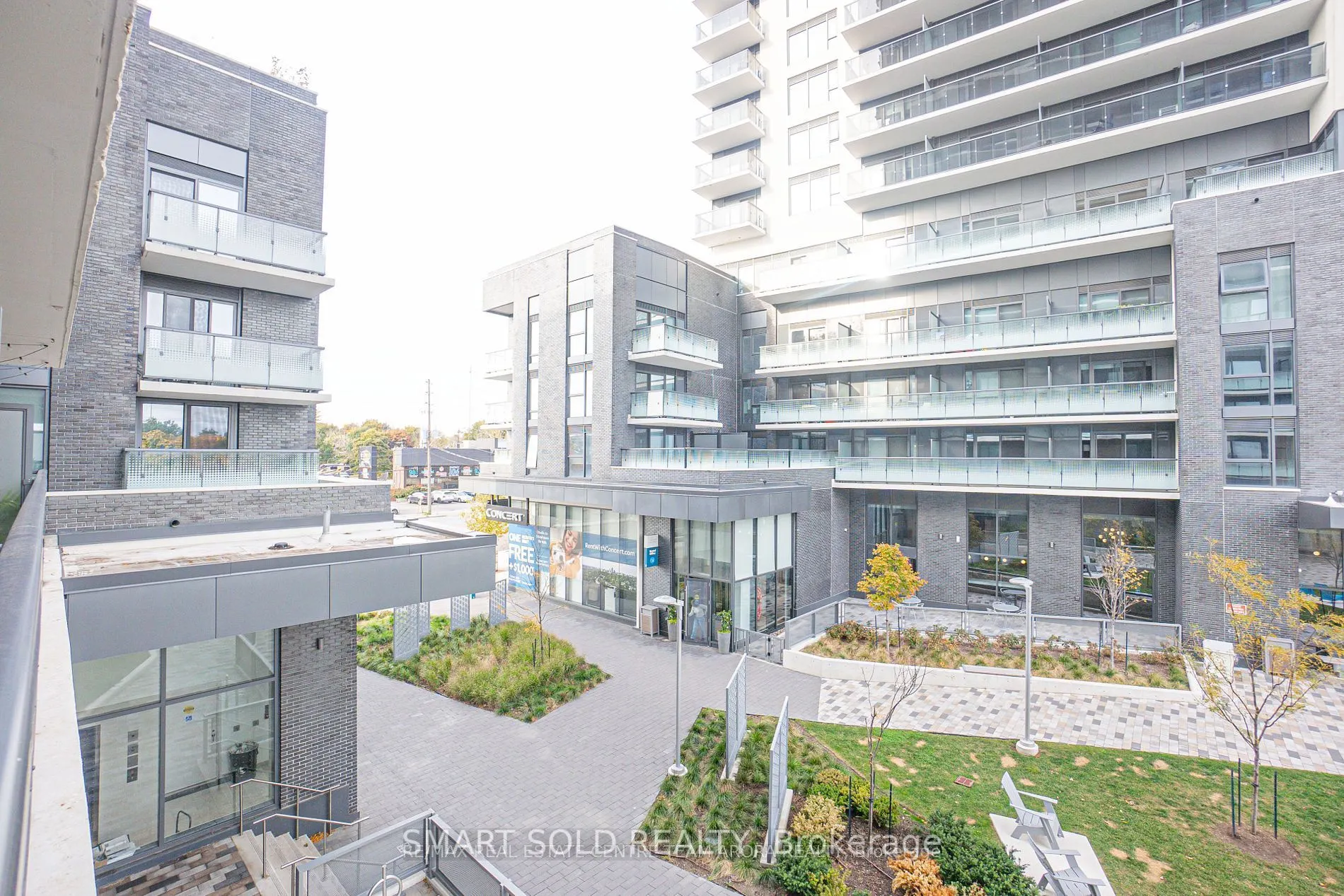 30 Samuel Wood Way, #304