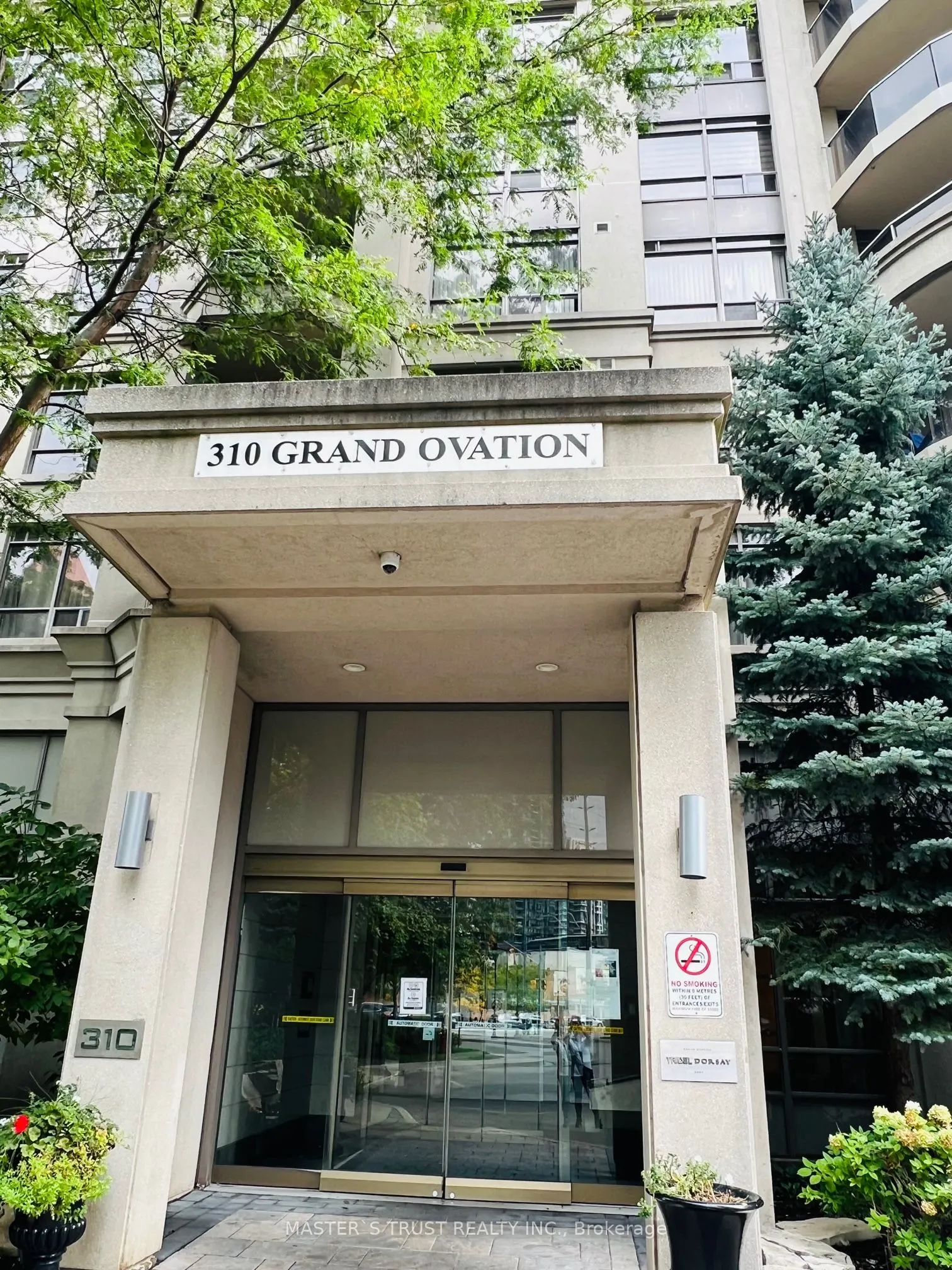310 Burnhamthorpe Road W, #2512