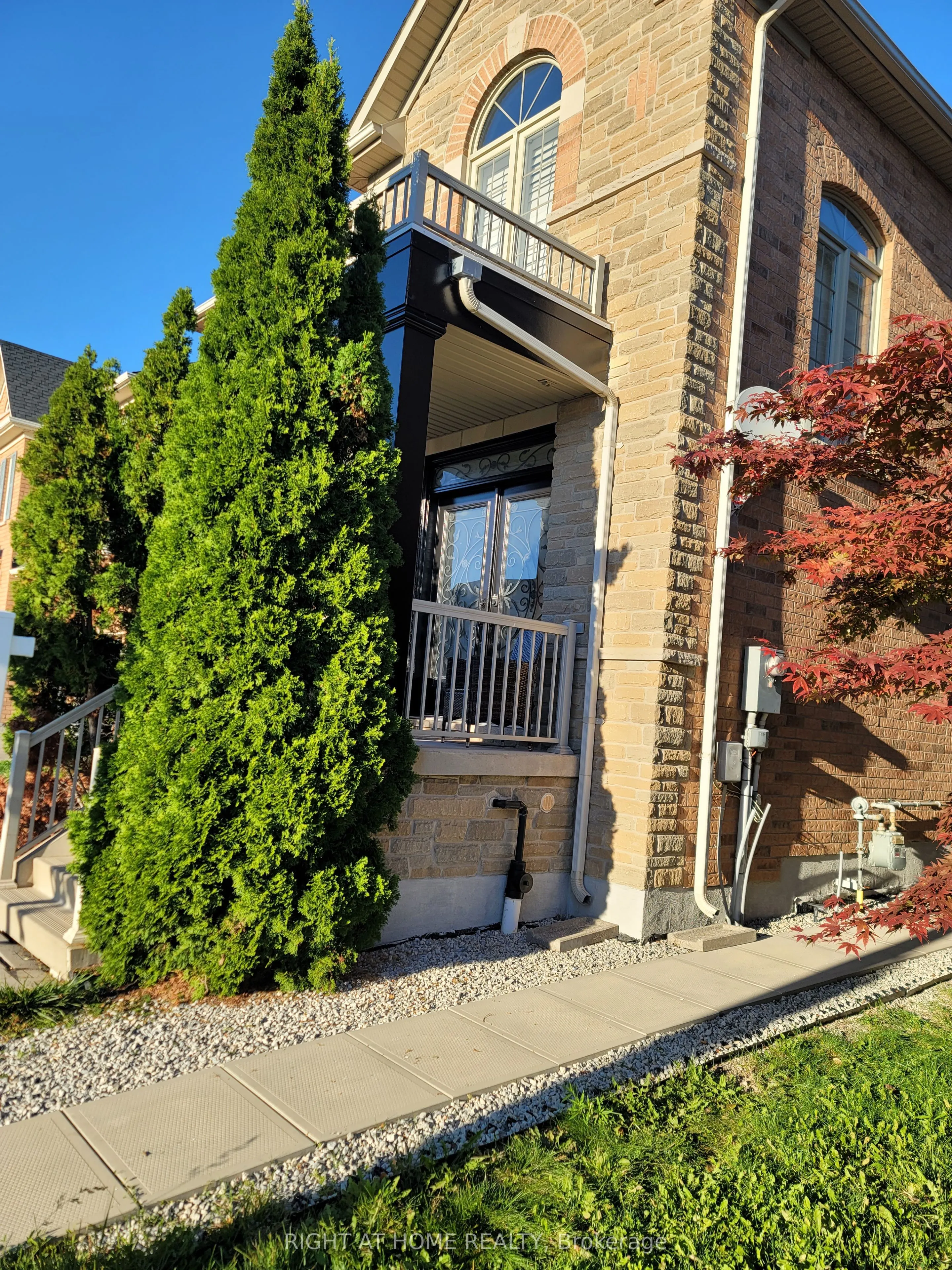 405 Scott Boulevard