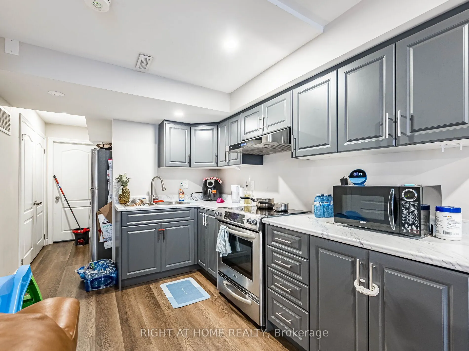 405 Scott Boulevard